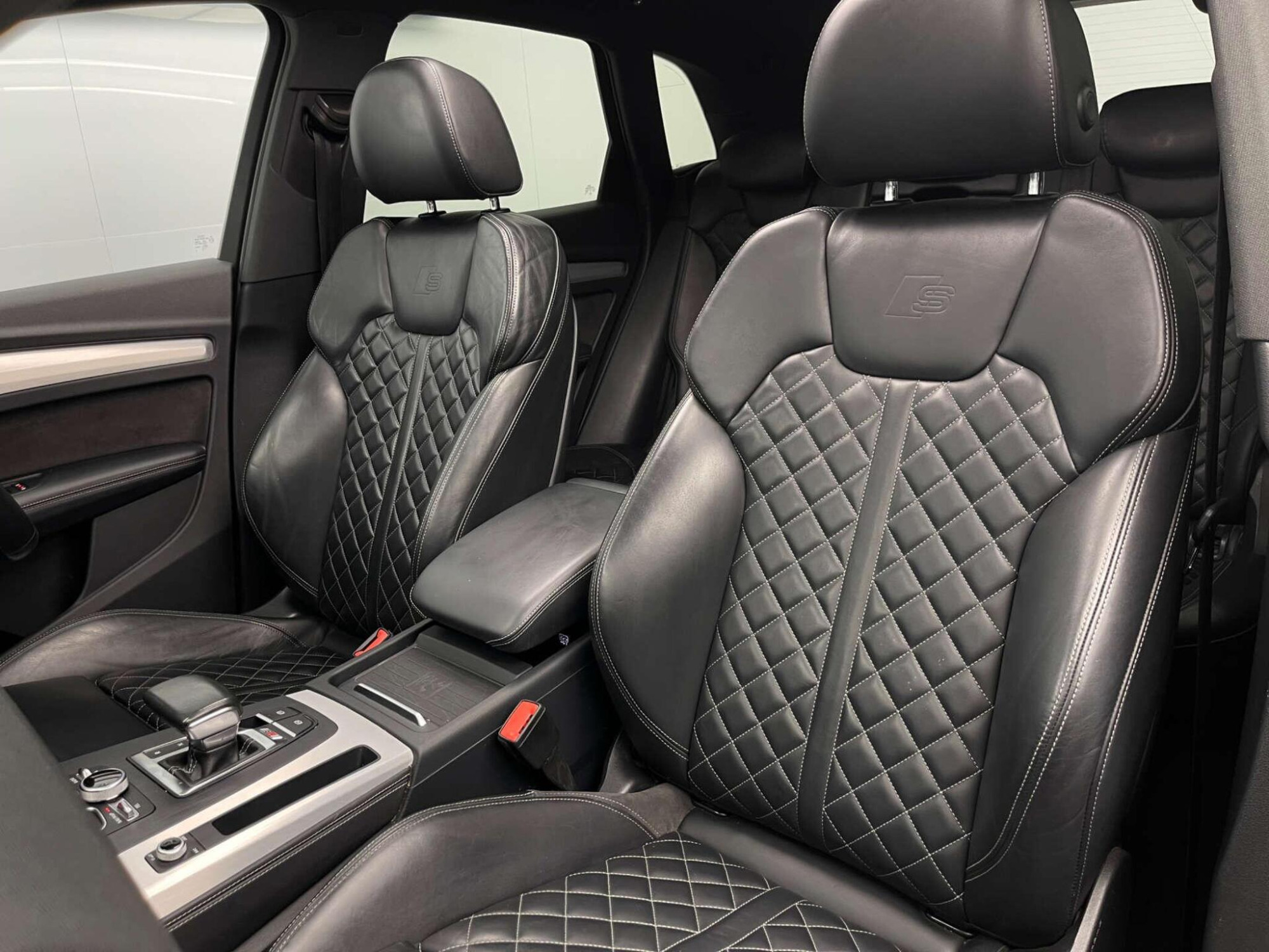 2018 Audi SQ5 image 43
