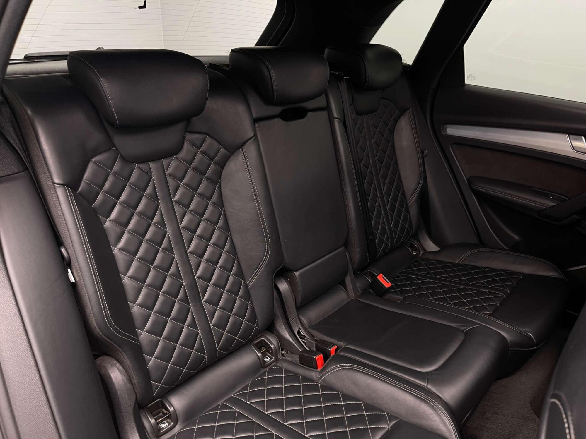 2018 Audi SQ5 image 29