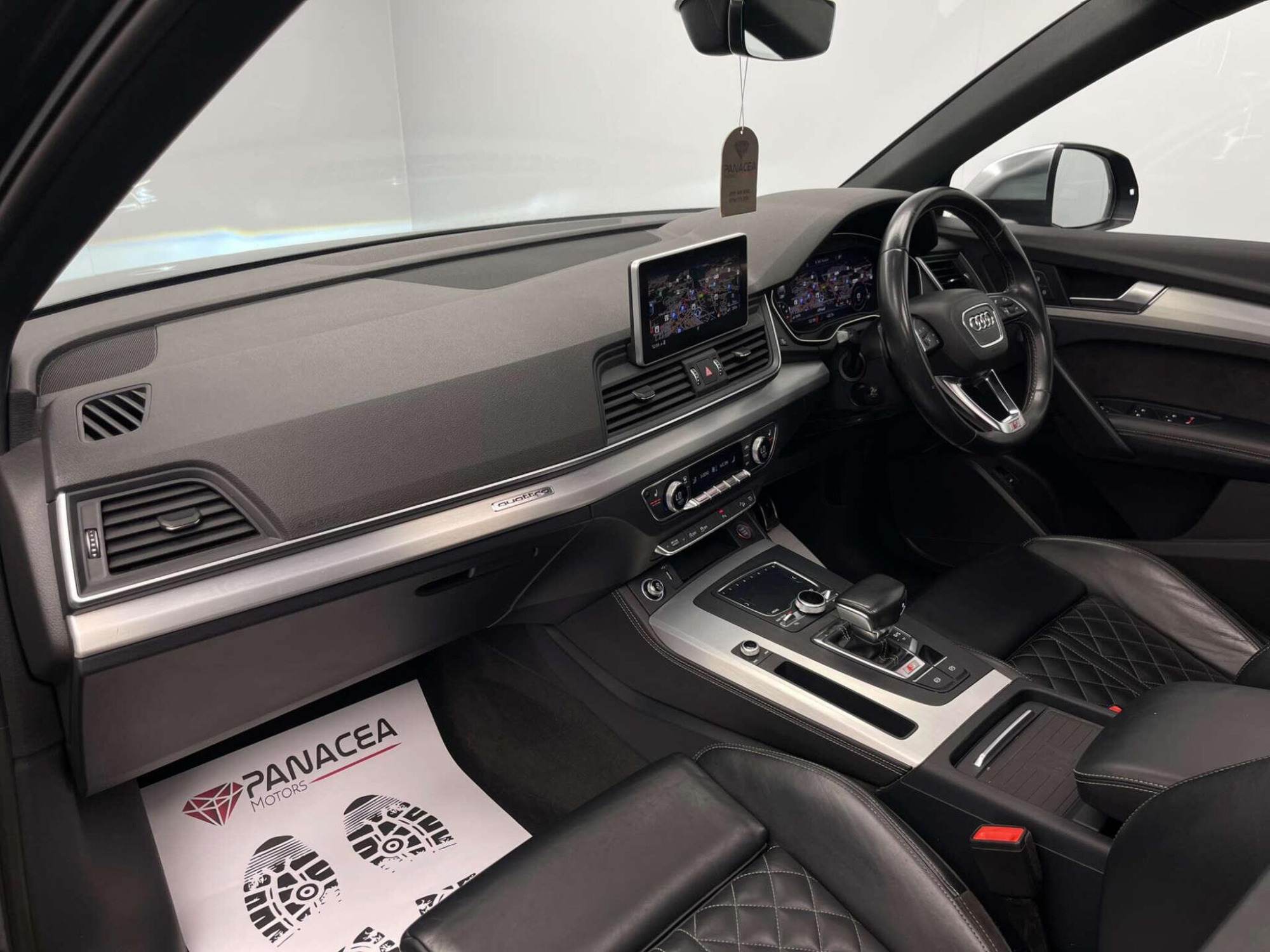 2018 Audi SQ5 image 41
