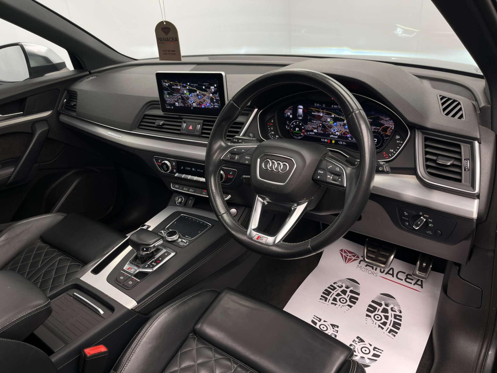 2018 Audi SQ5 image 14