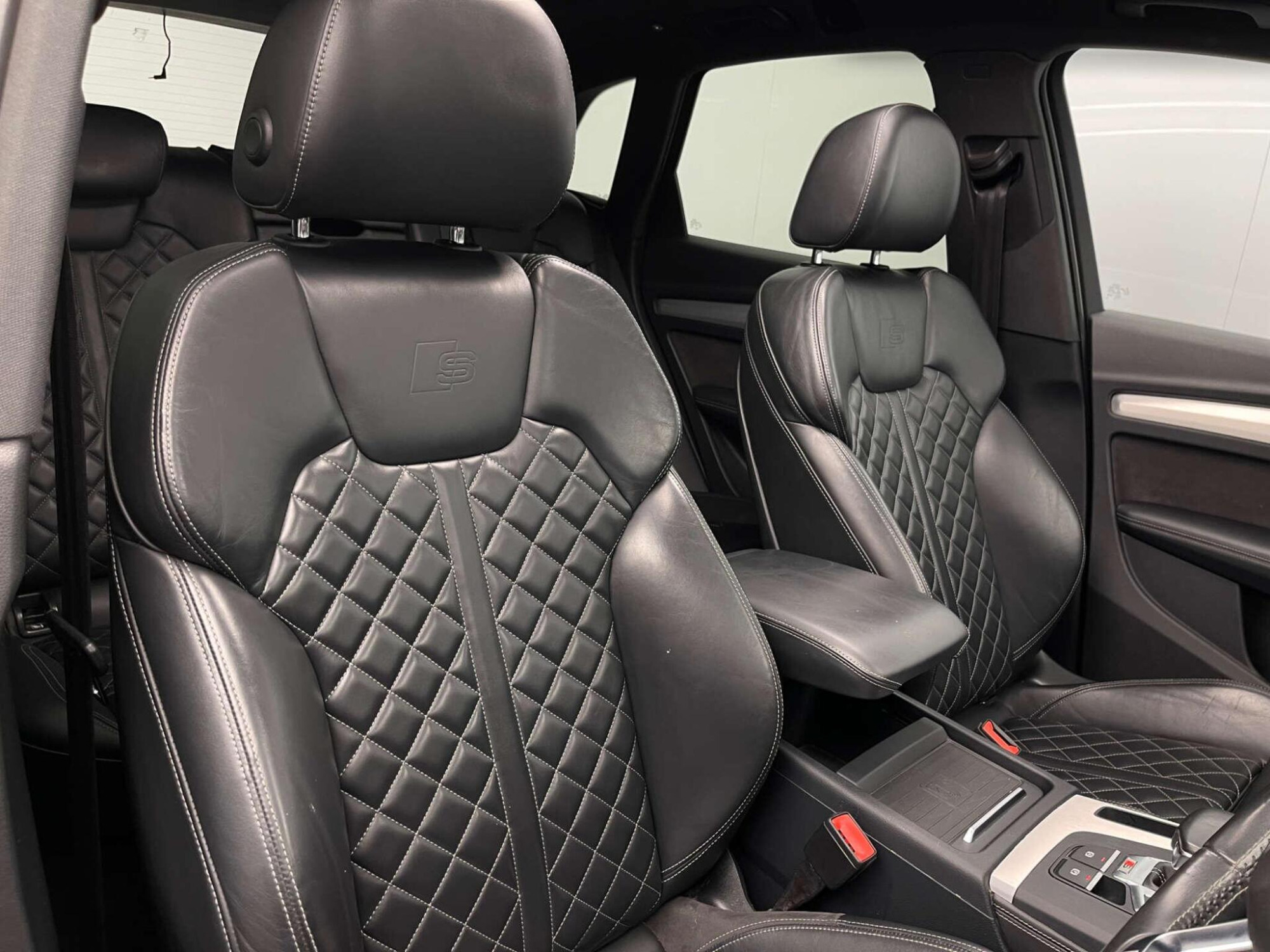2018 Audi SQ5 image 17