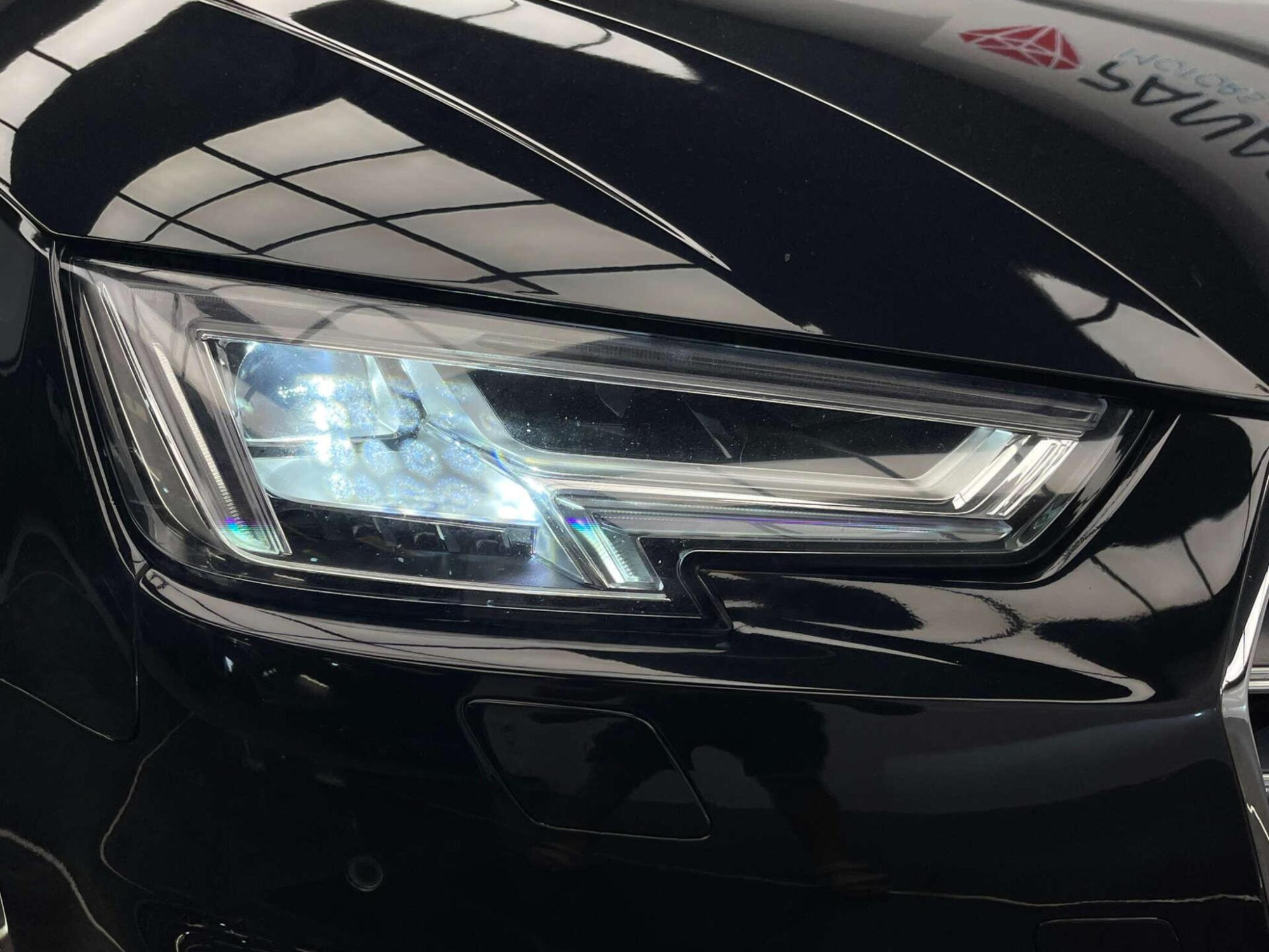 2017 Audi S4 image 8