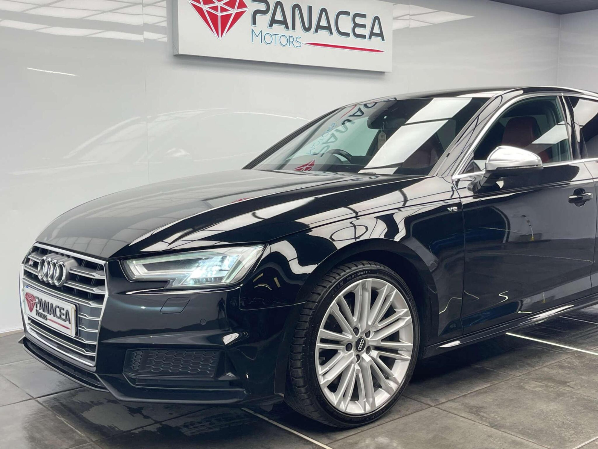 2017 Audi S4 image 9