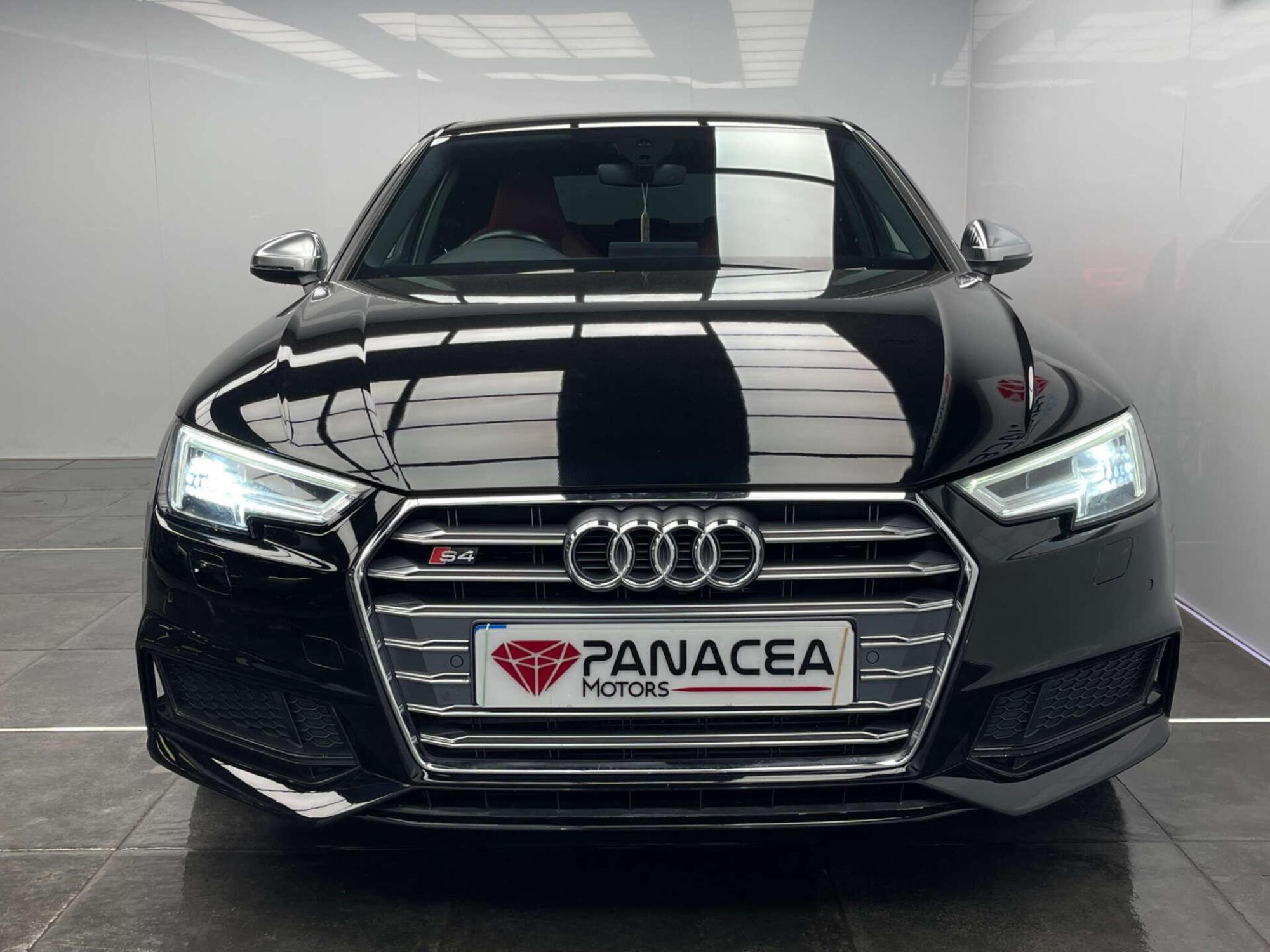 2017 Audi S4 image 7