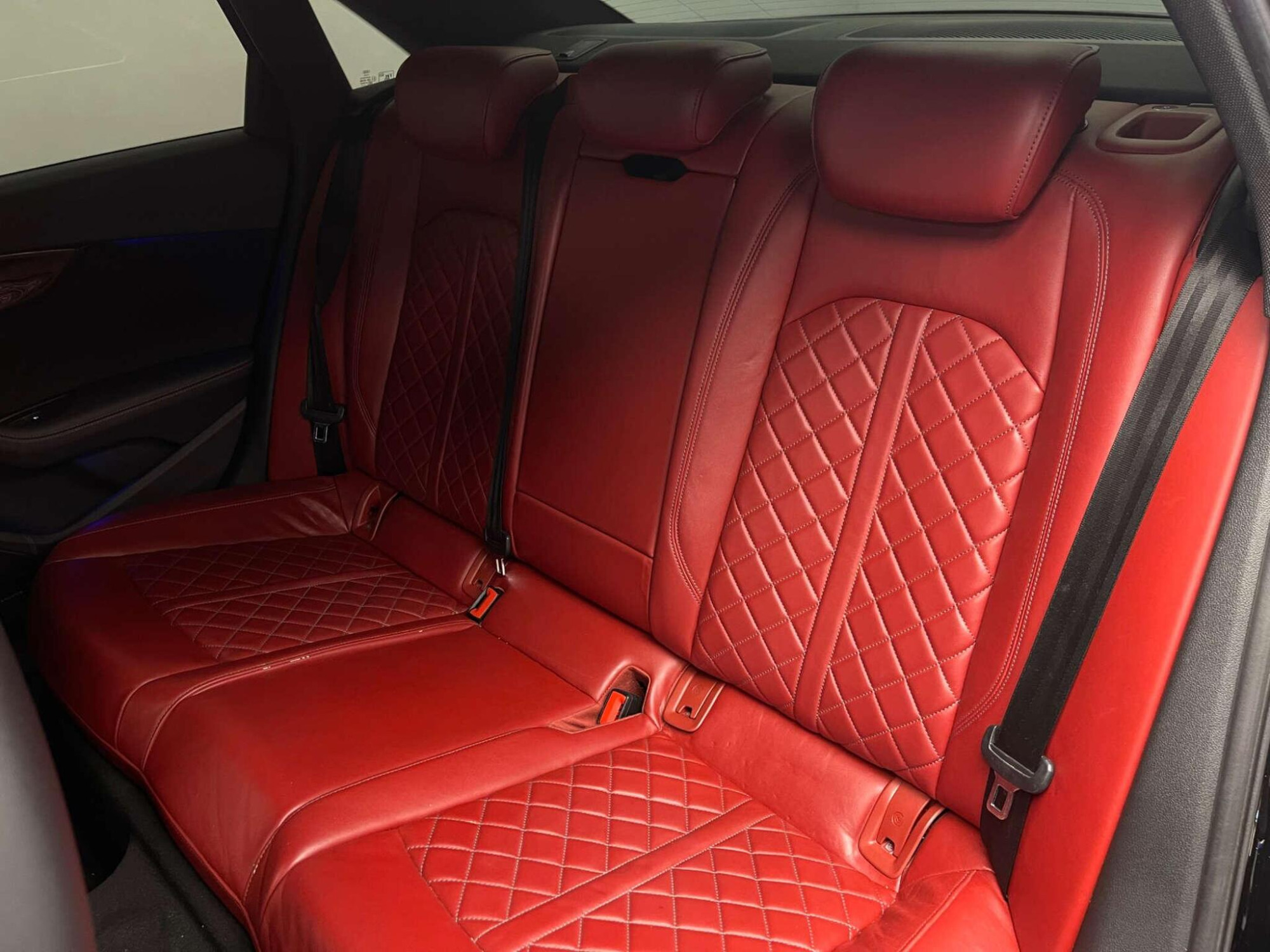 2017 Audi S4 image 43