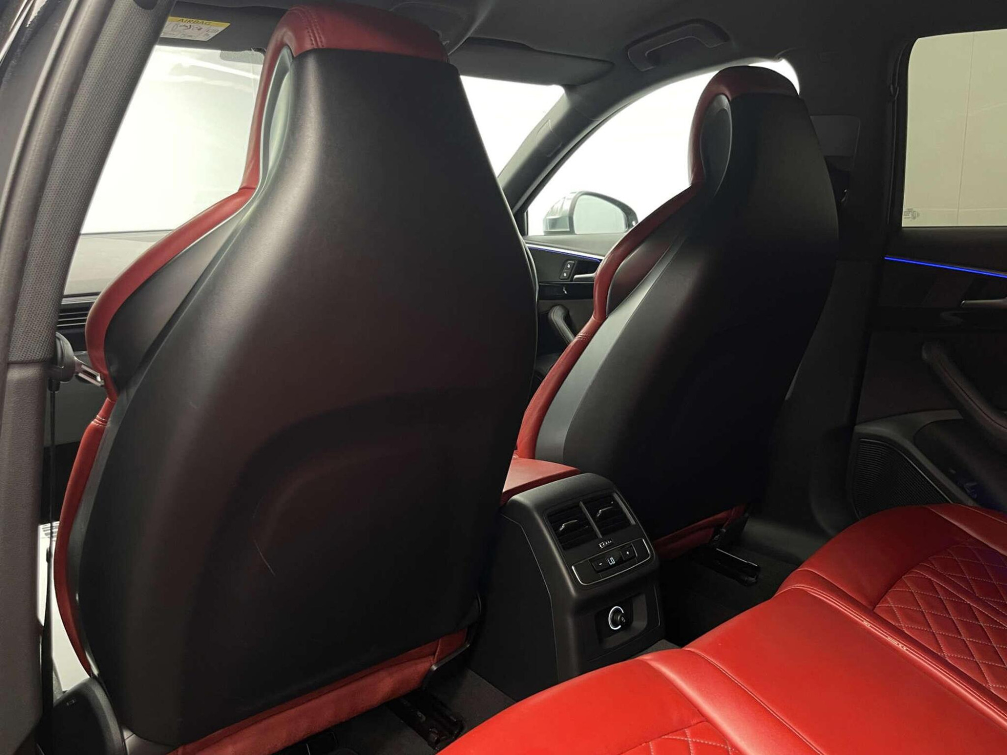 2017 Audi S4 image 41