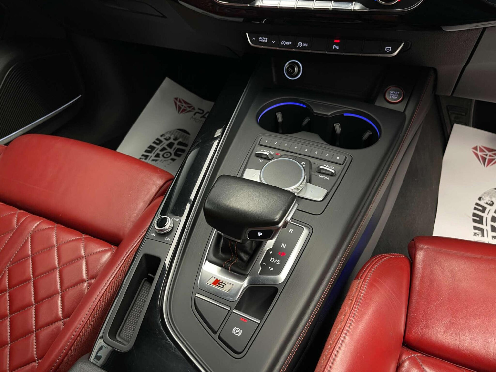 2017 Audi S4 image 25