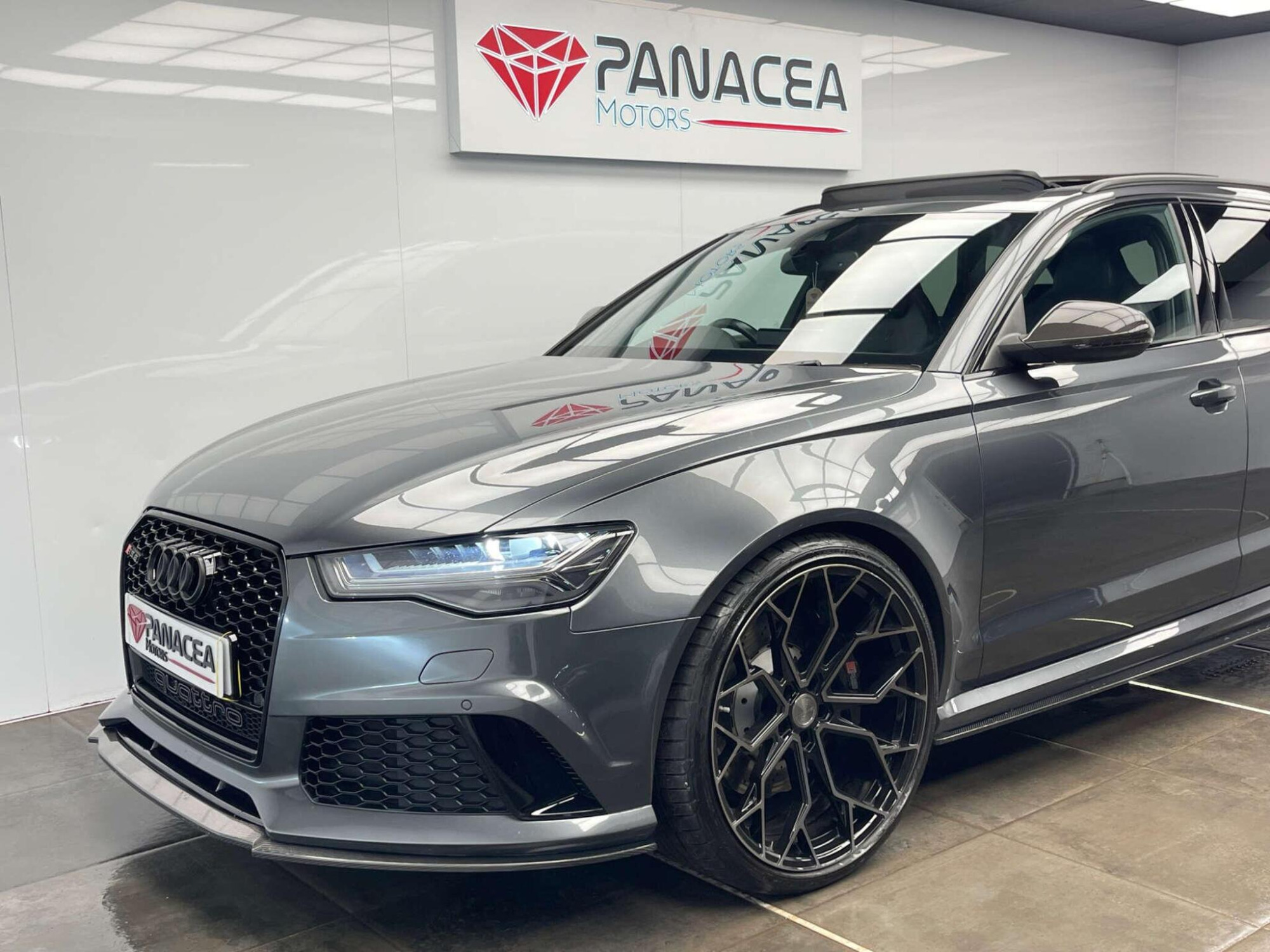 2018 Audi RS6 AVANT image 9