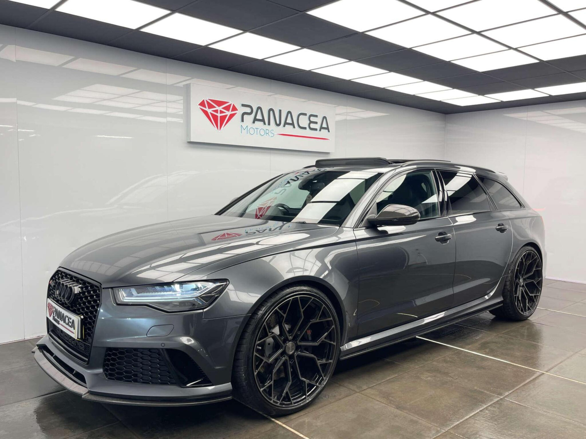 2018 Audi RS6 AVANT image 14