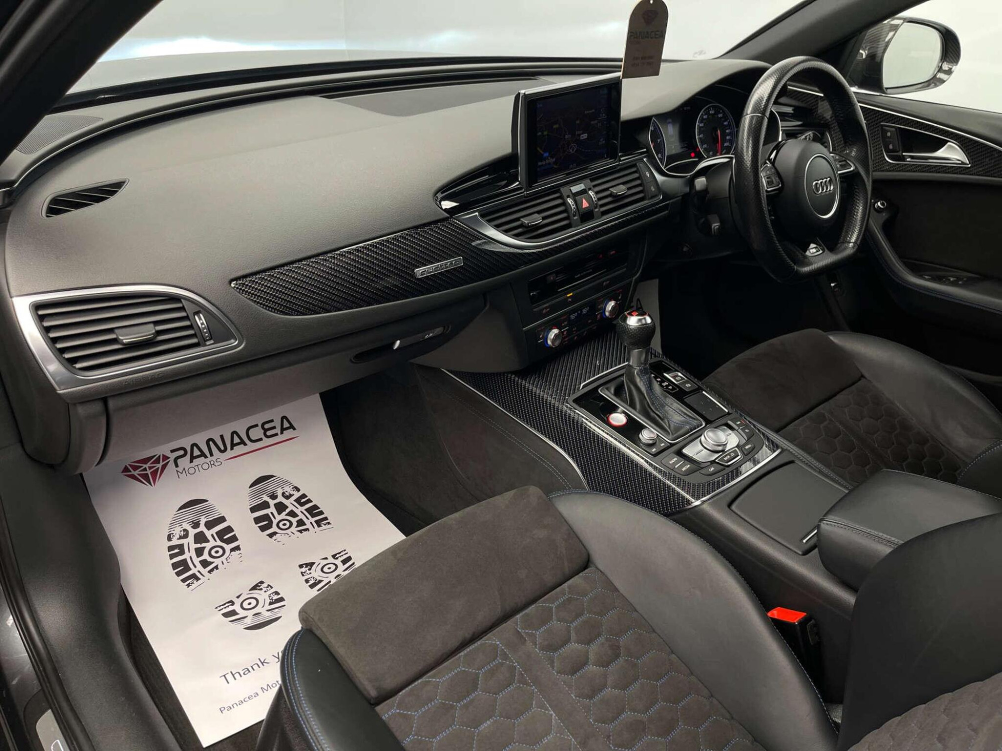 2018 Audi RS6 AVANT image 33