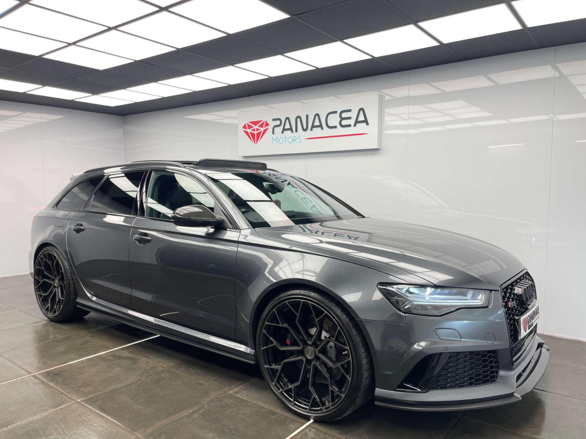 2018 Audi RS6 AVANT image 4