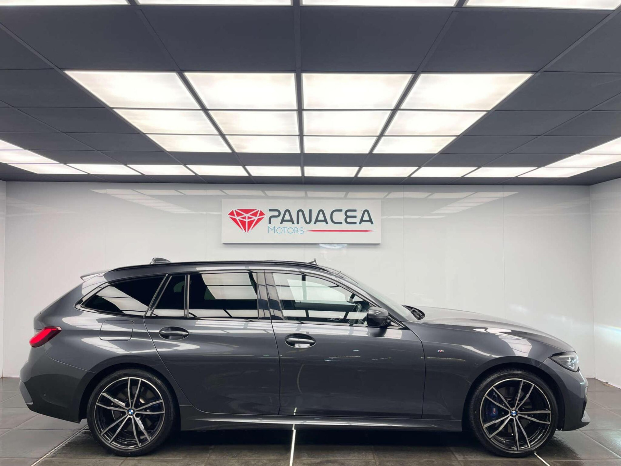 2021 BMW 3 SERIES image 4