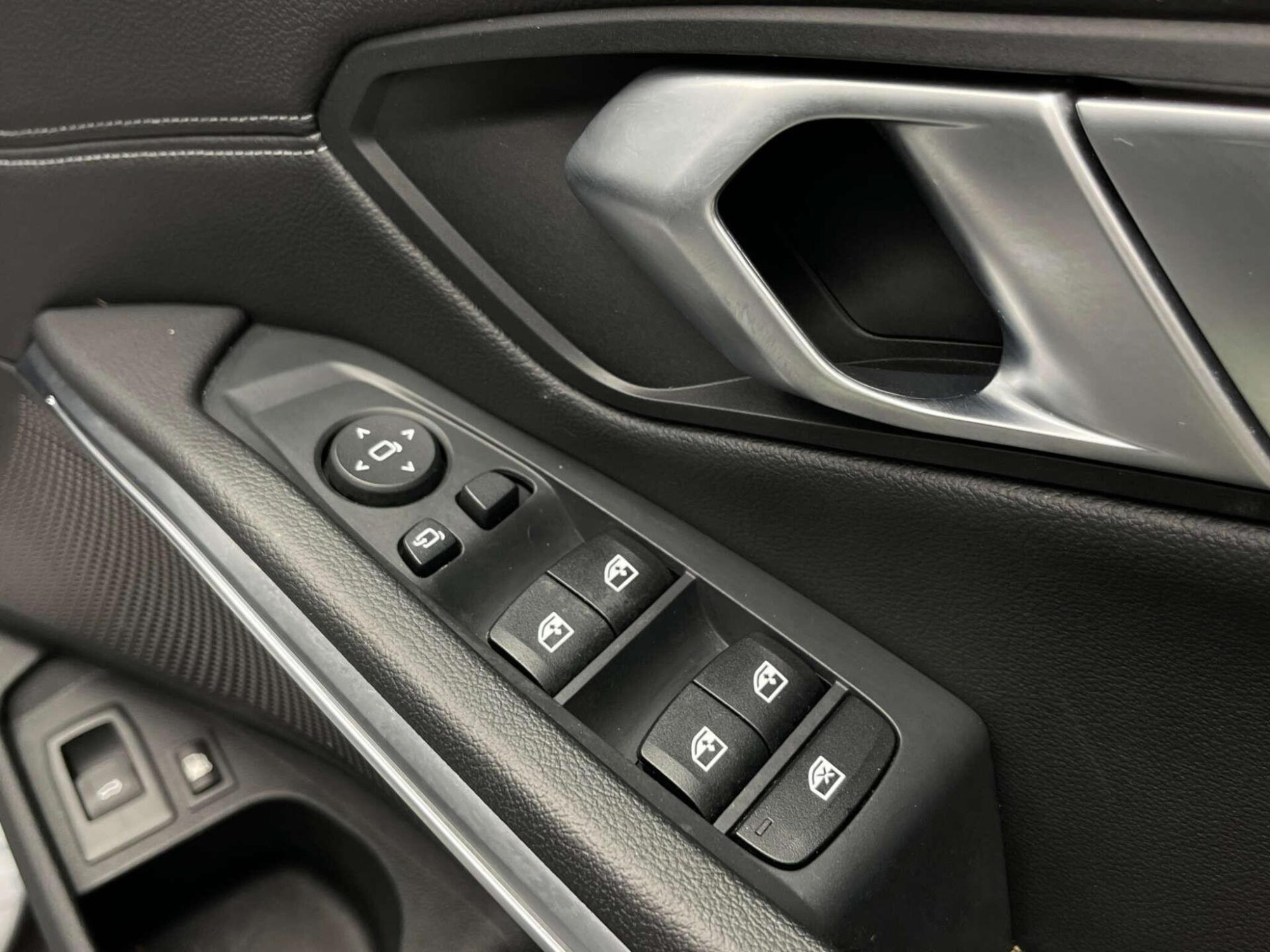 2021 BMW 3 SERIES image 26