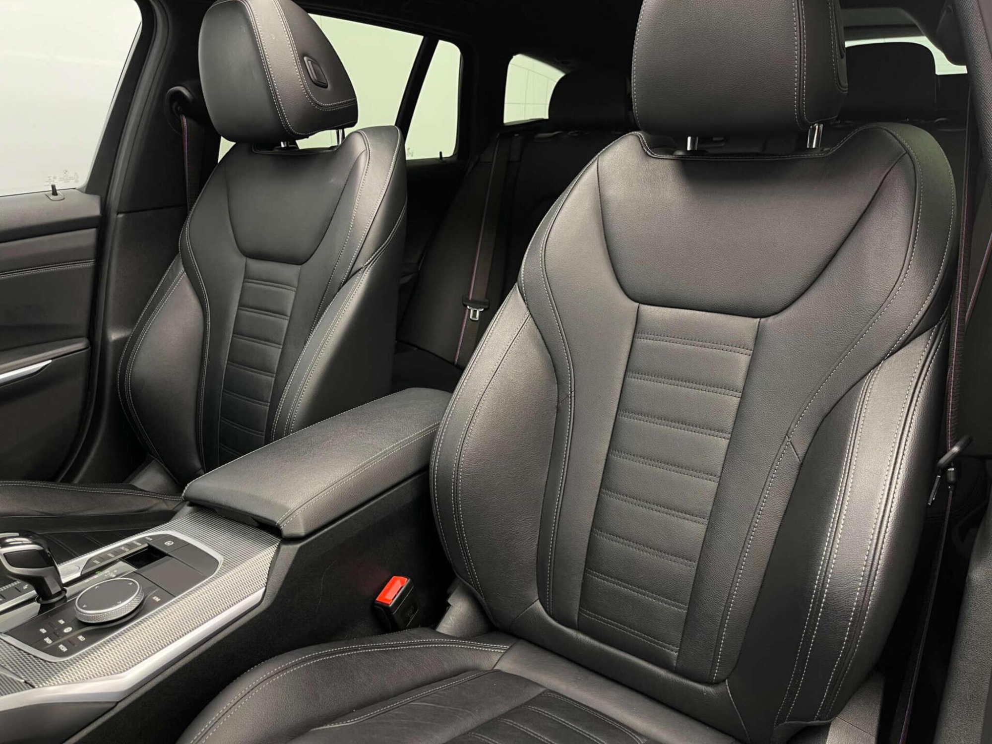 2021 BMW 3 SERIES image 23