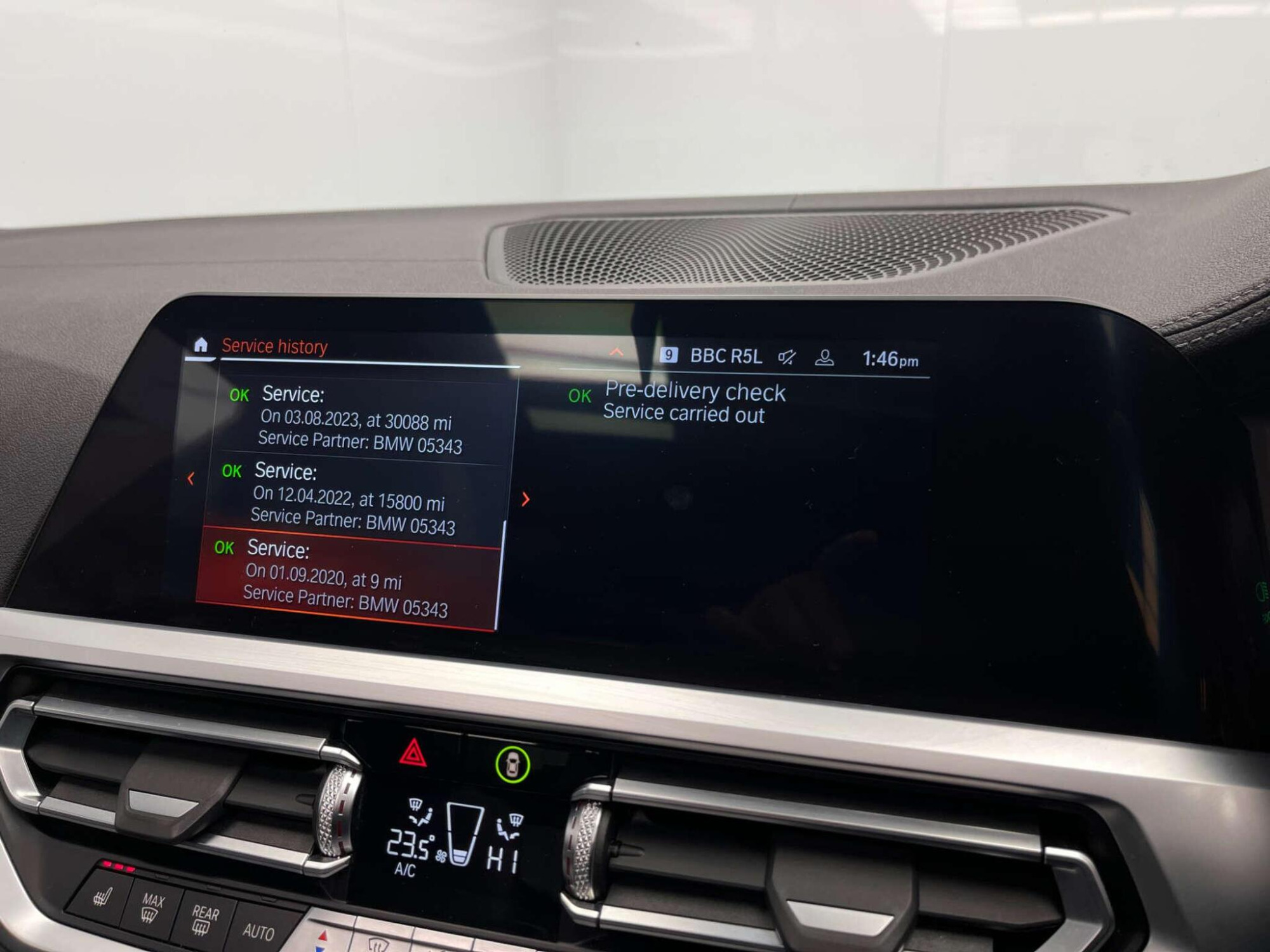 2020 BMW 3 SERIES image 34