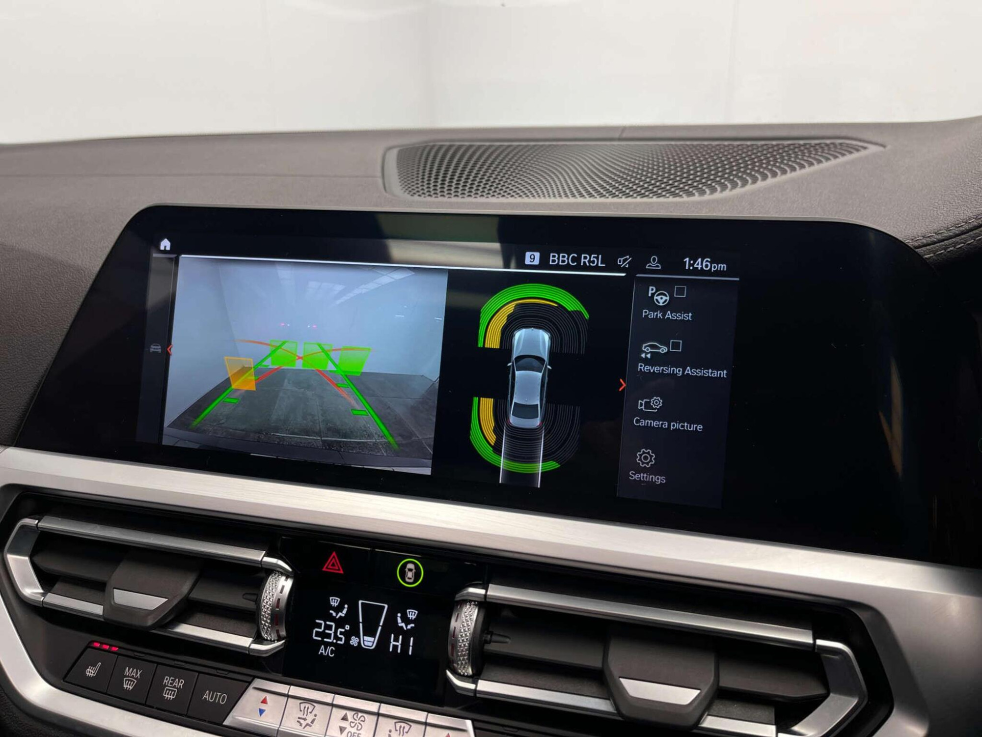 2020 BMW 3 SERIES image 30