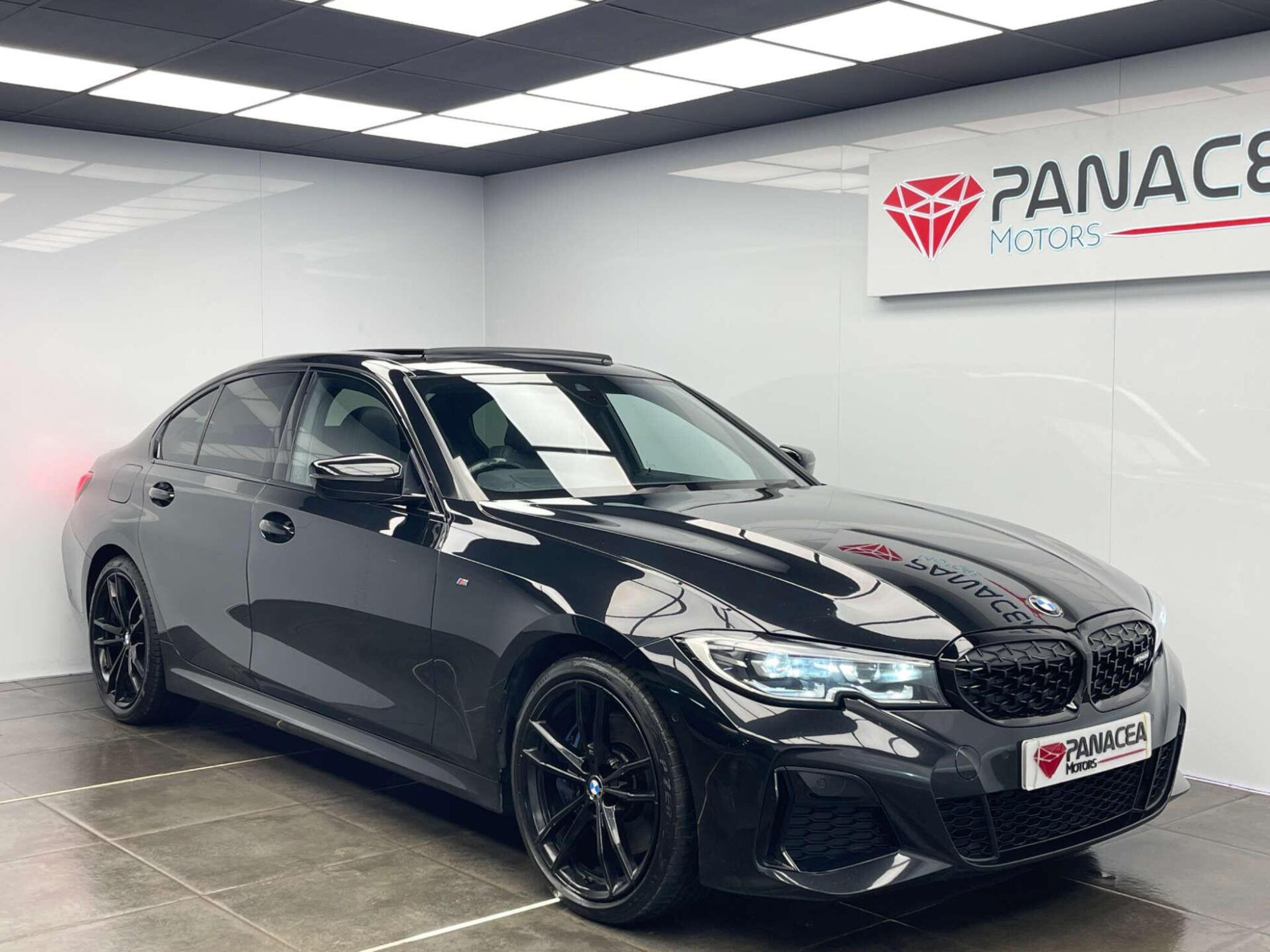 BMW 3 SERIES