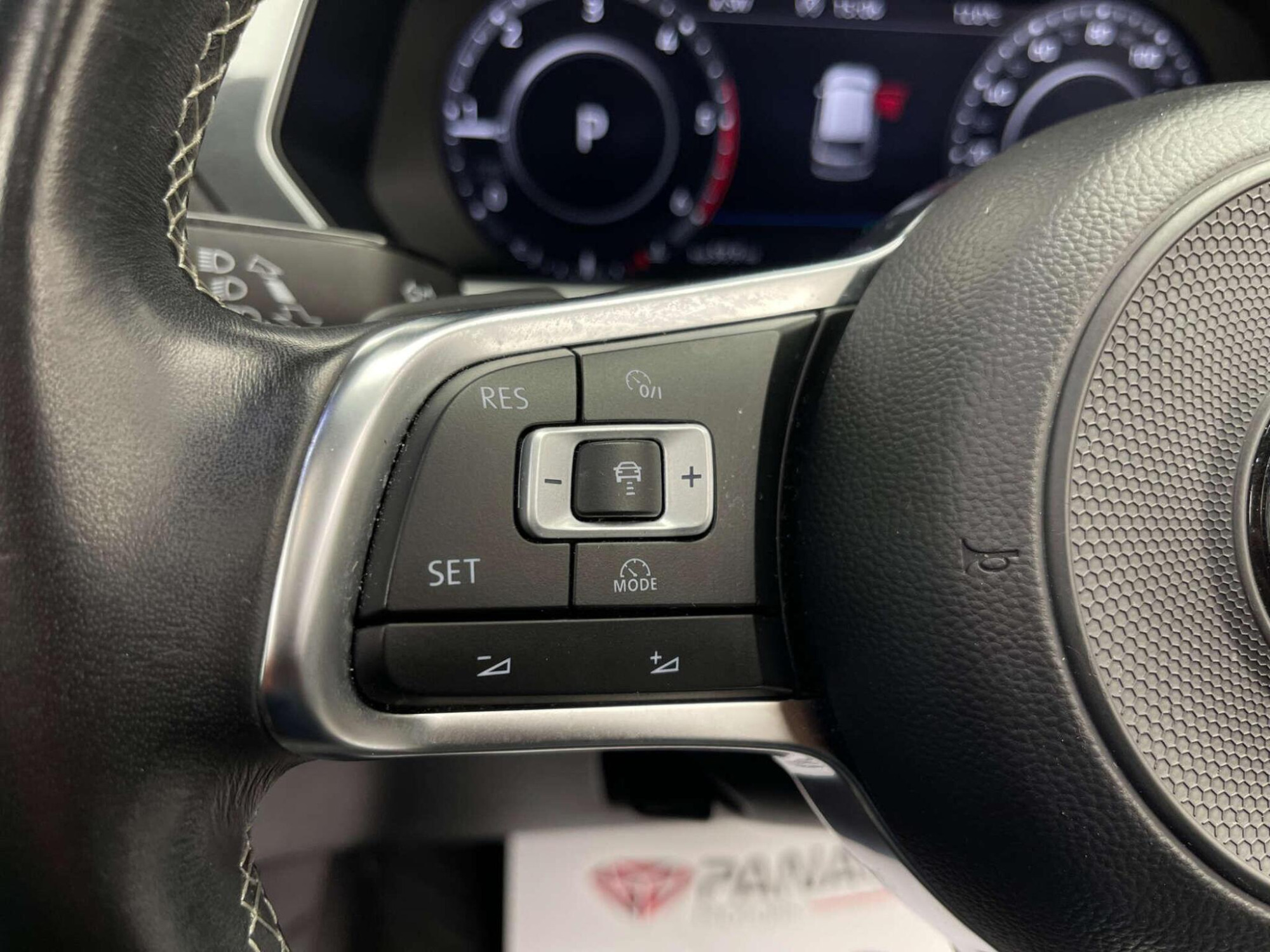 2017 Volkswagen TIGUAN image 21