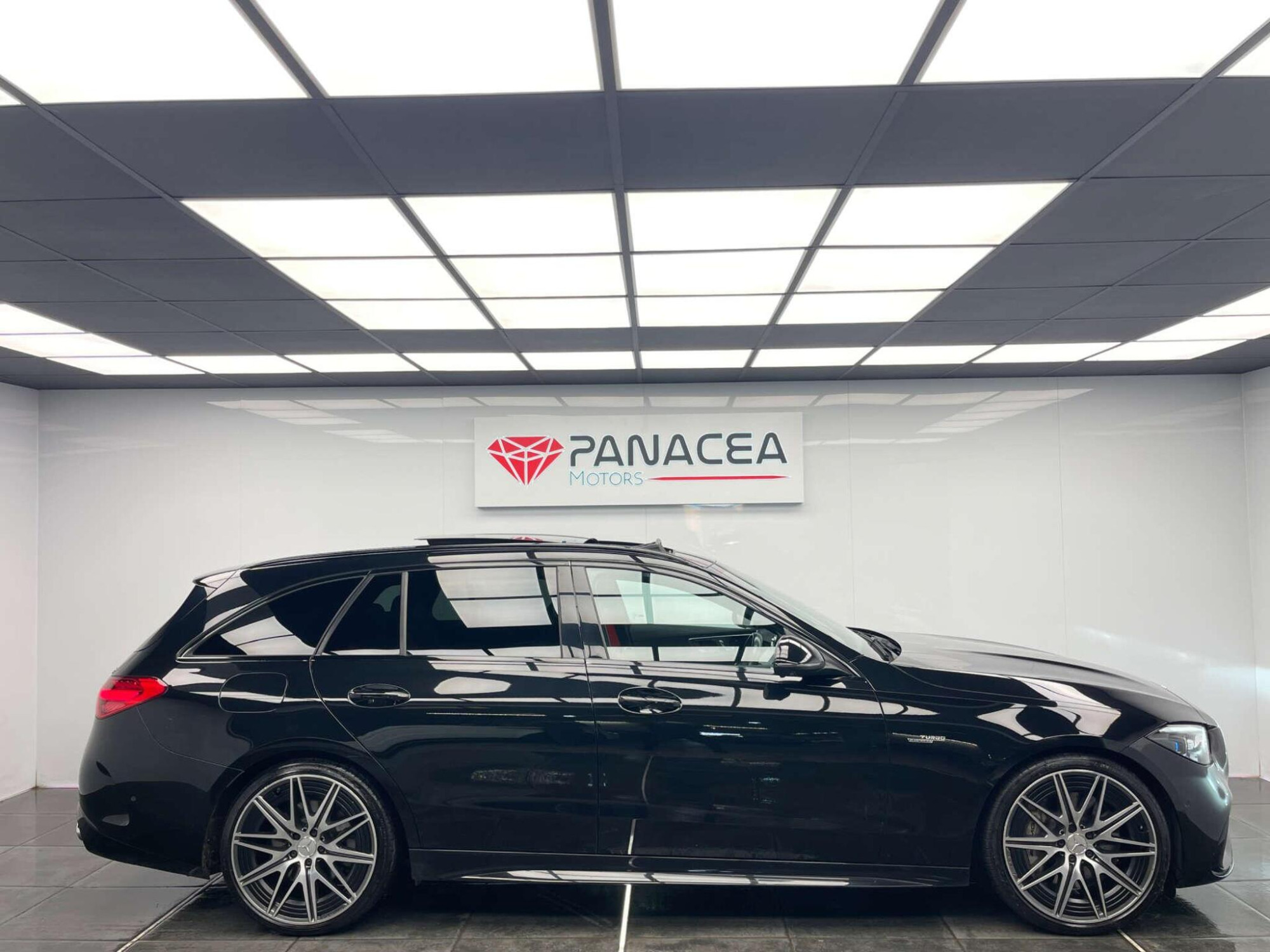 2022 Mercedes-Benz C-CLASS image 3