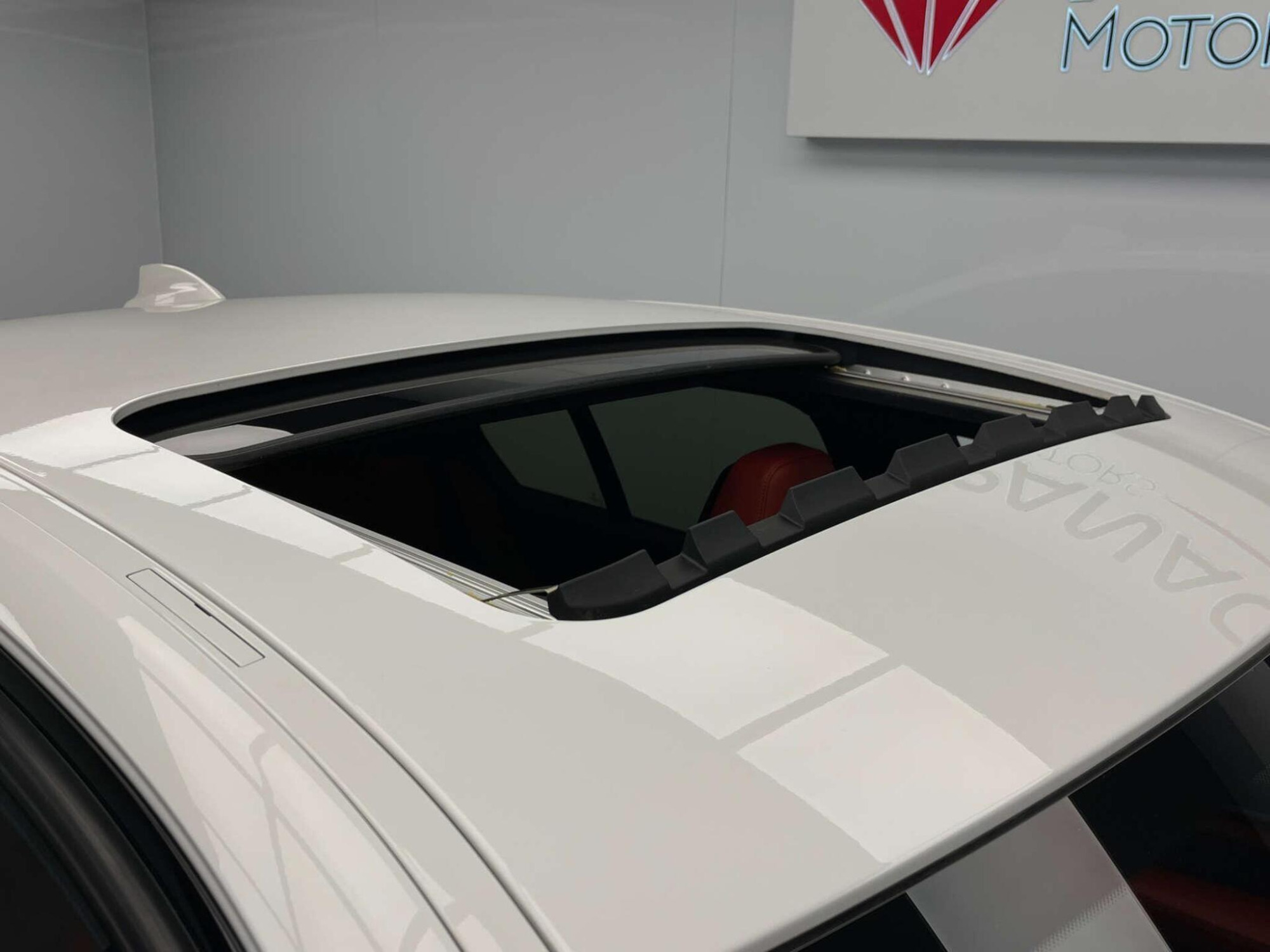 2016 BMW M3 image 43