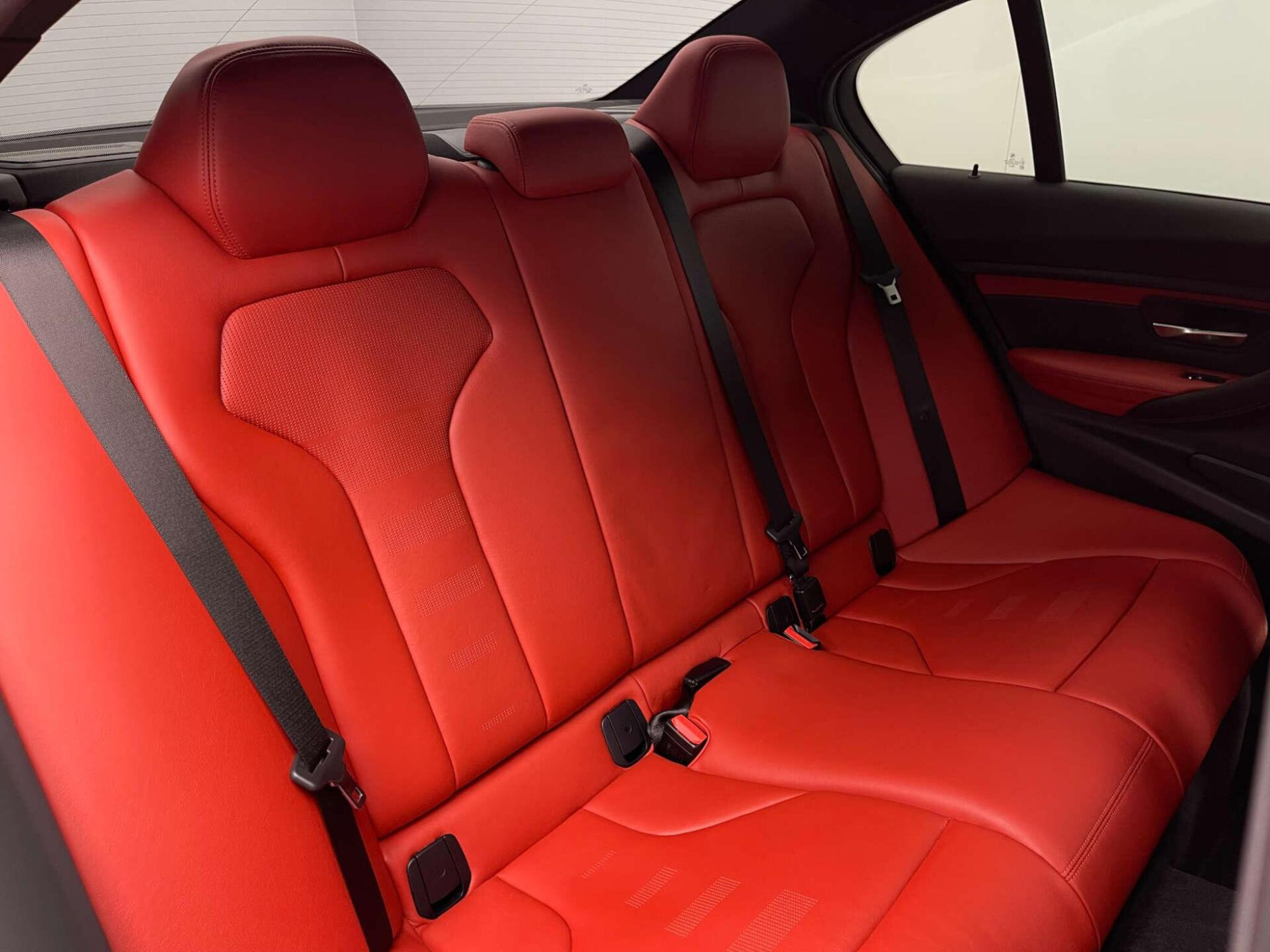2016 BMW M3 image 33