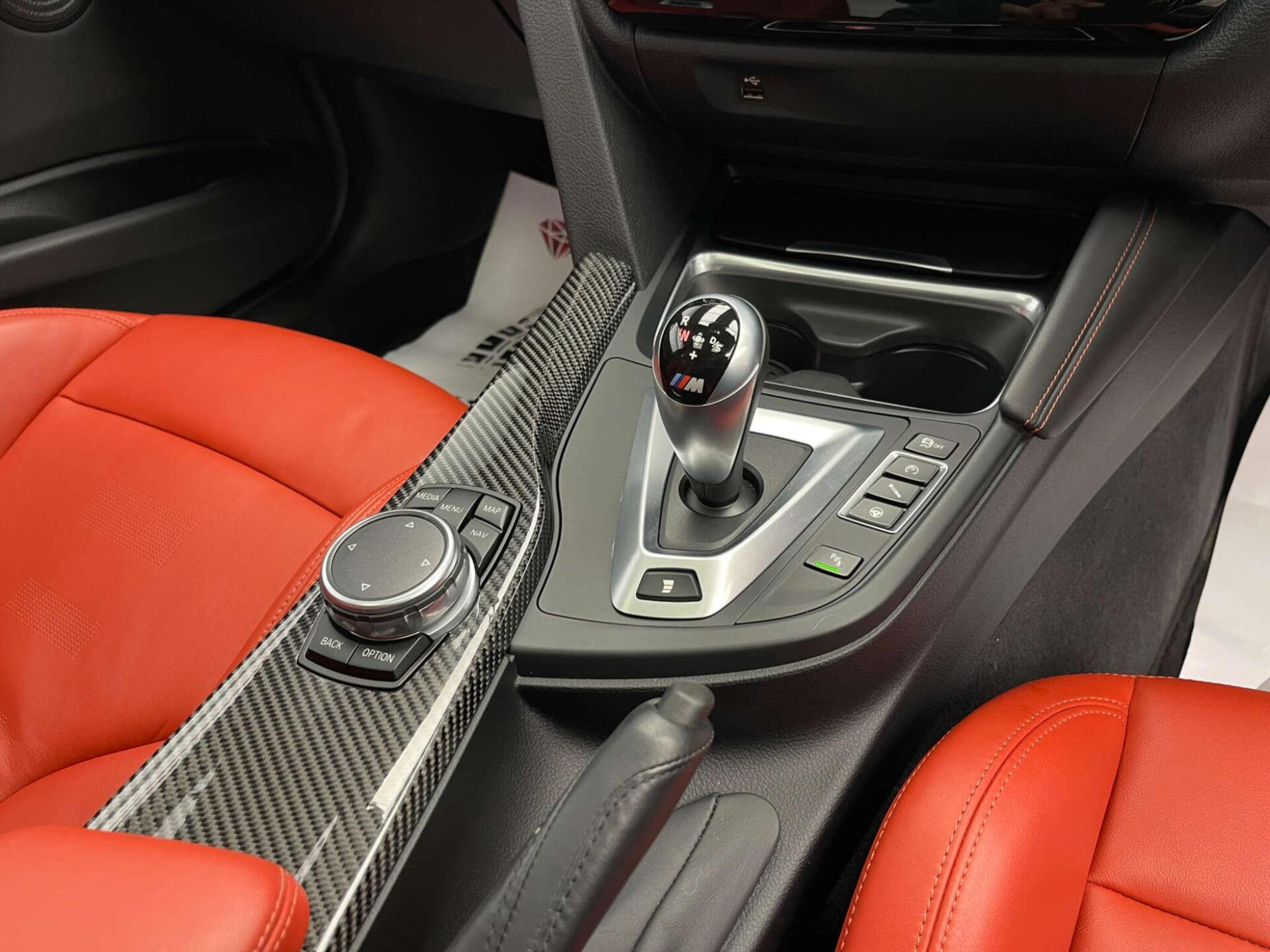 2016 BMW M3 image 29