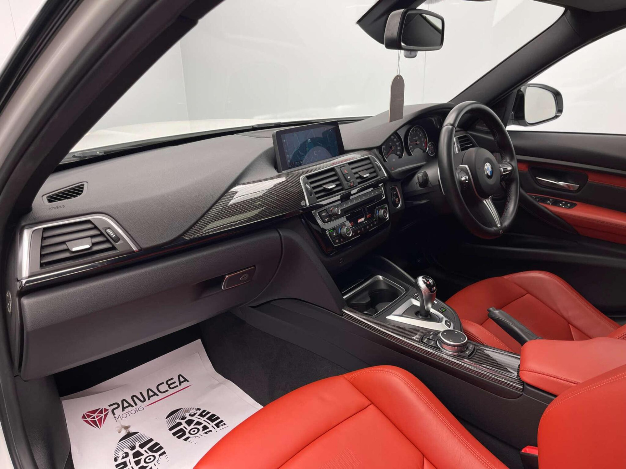 2016 BMW M3 image 44