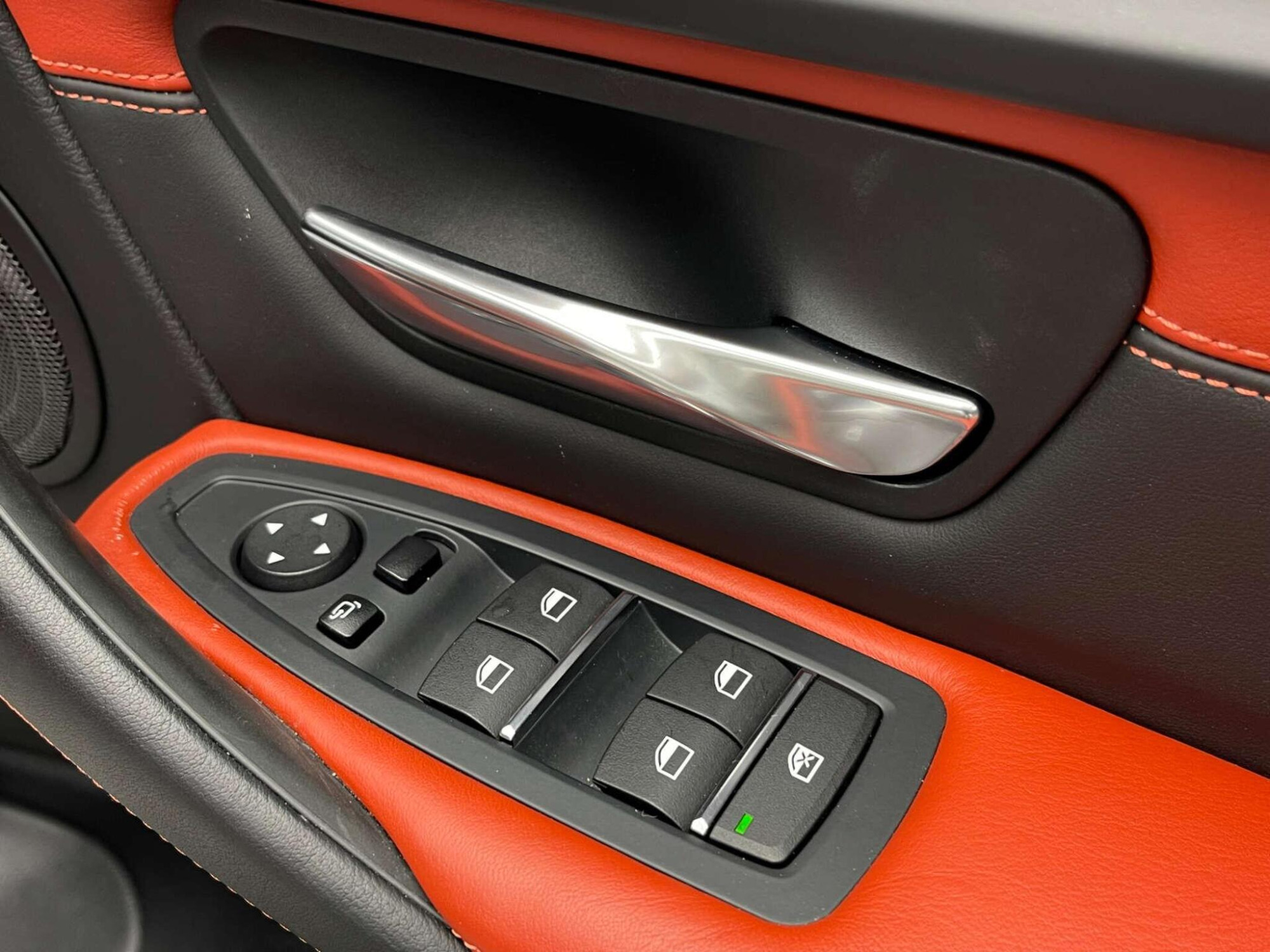 2016 BMW M3 image 18