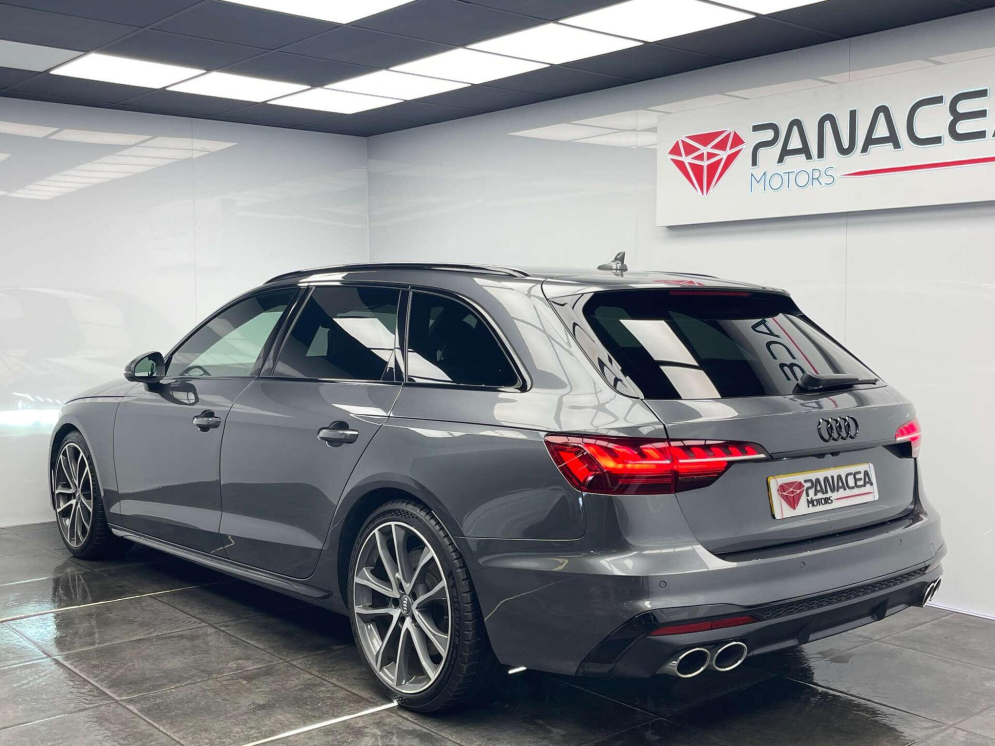2020 Audi S4 image 33