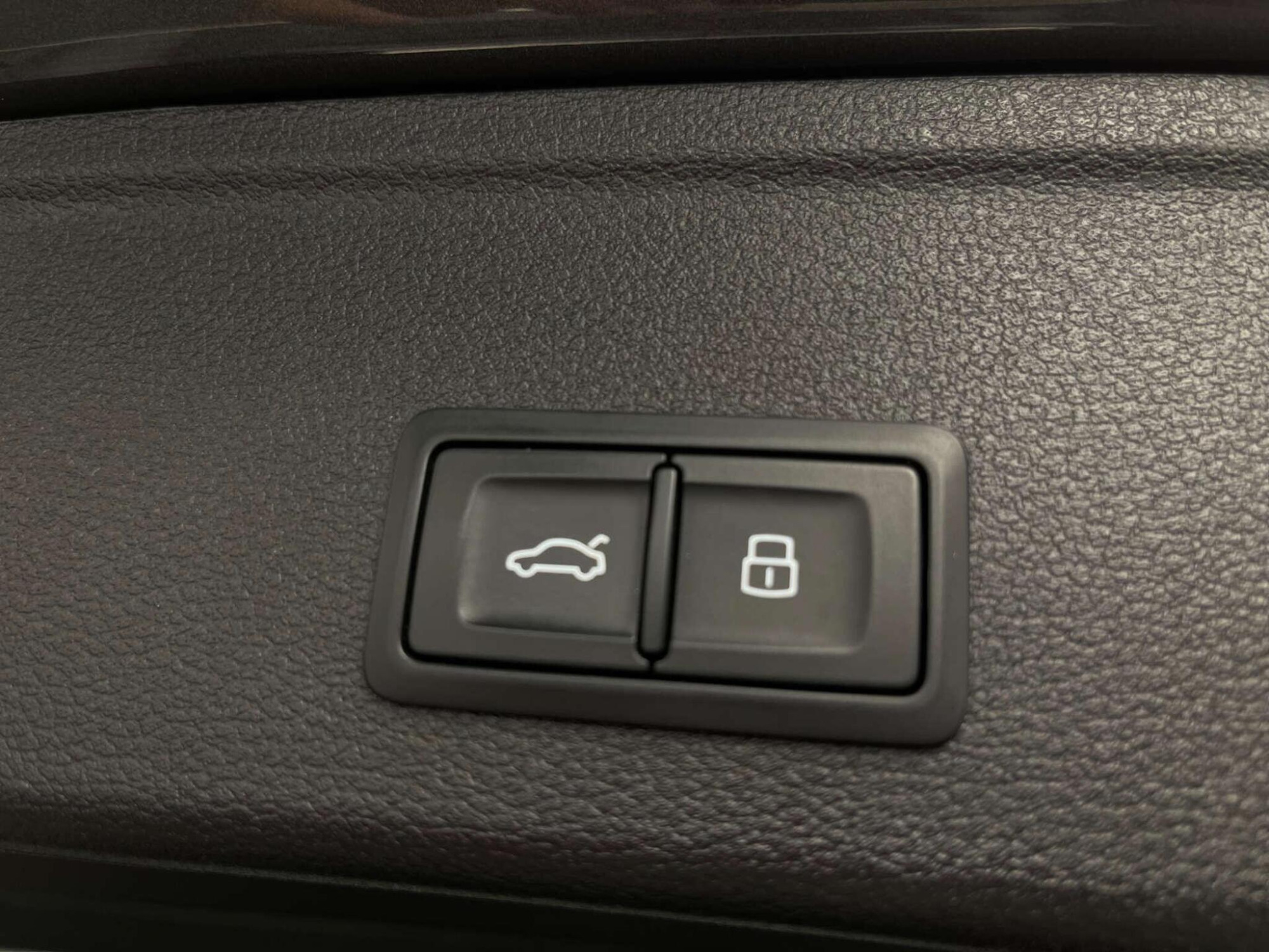 2020 Audi S4 image 41