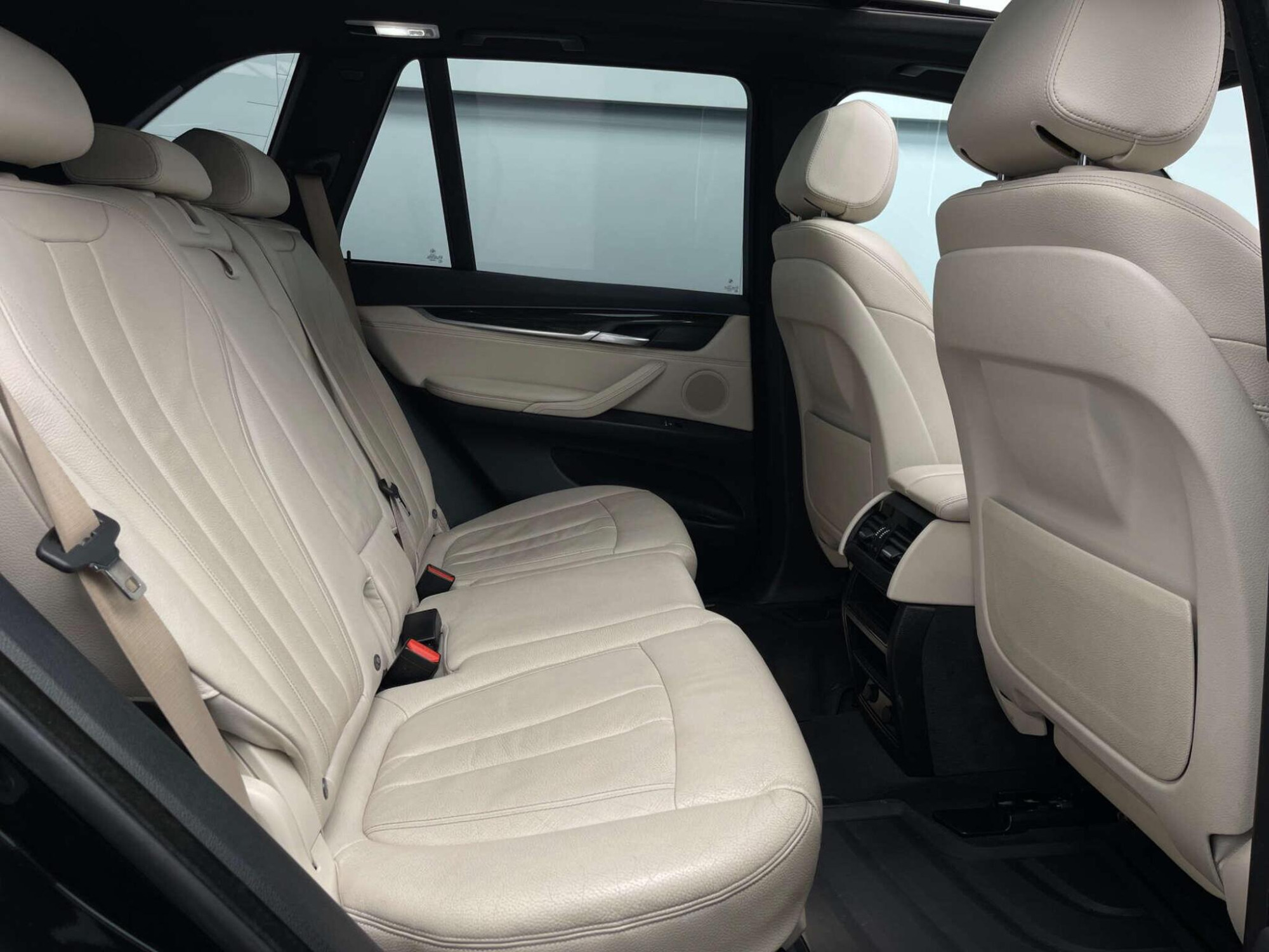 2016 BMW X5 image 29