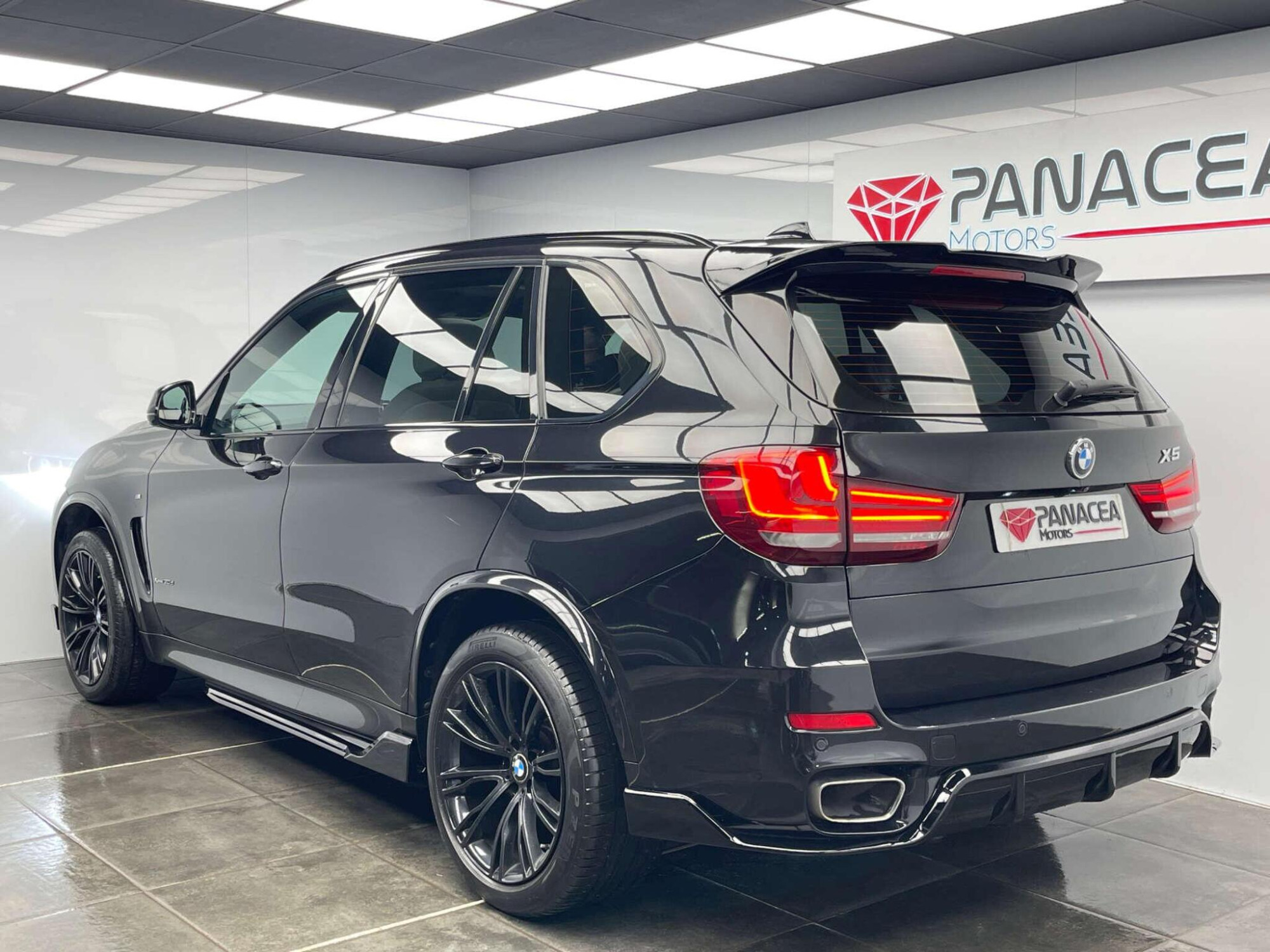 2016 BMW X5 image 34