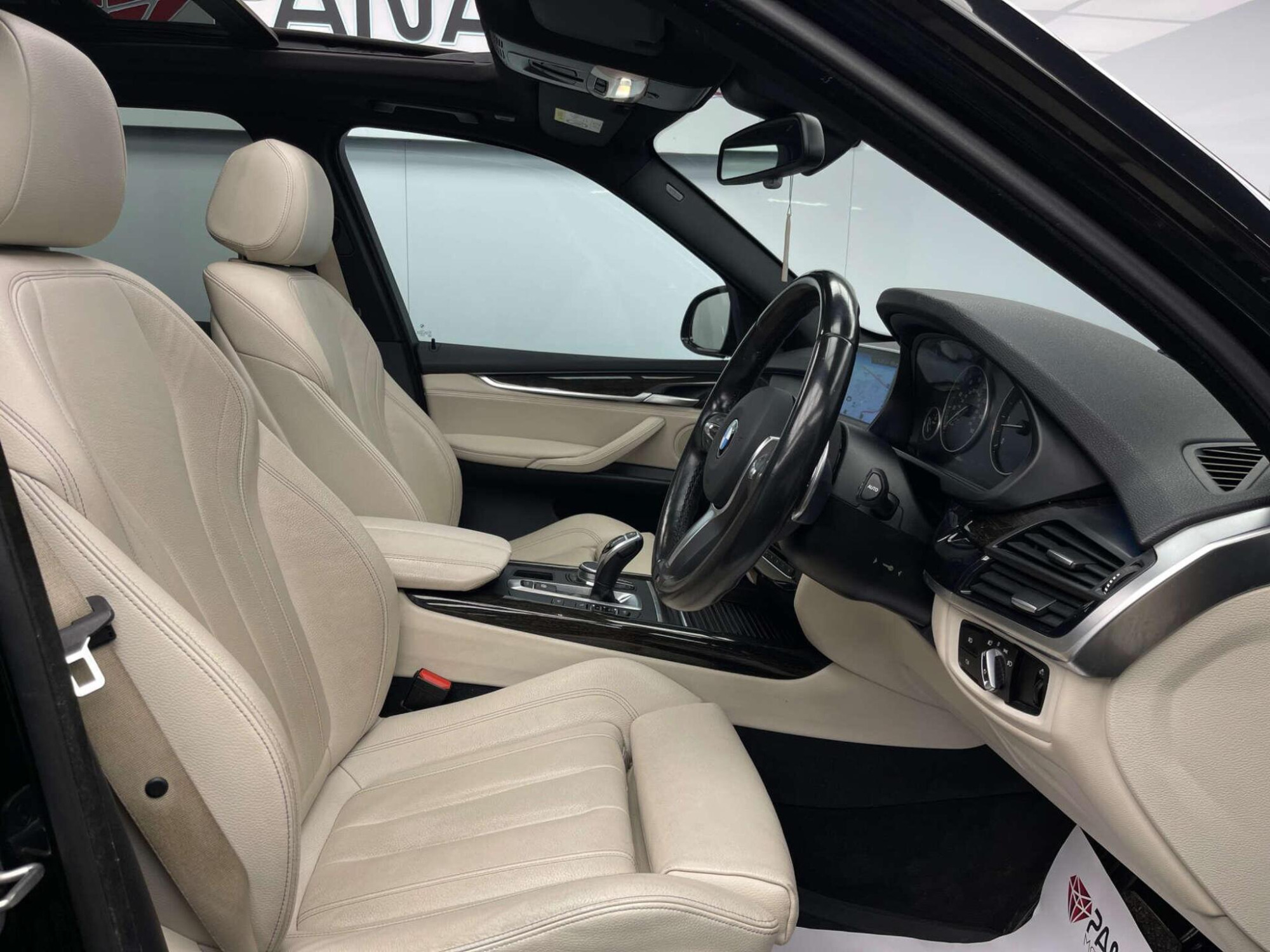 2016 BMW X5 image 13