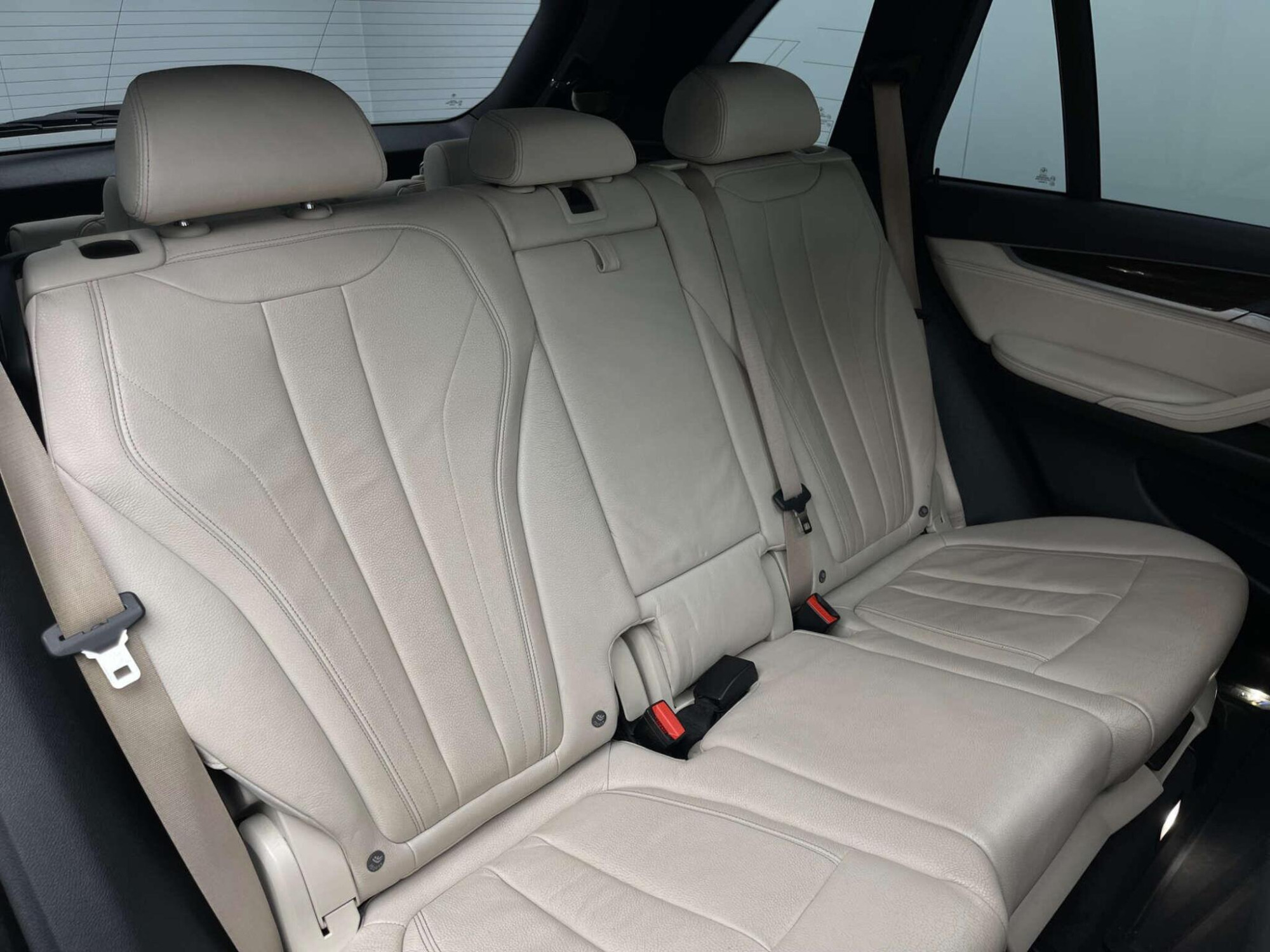 2016 BMW X5 image 28