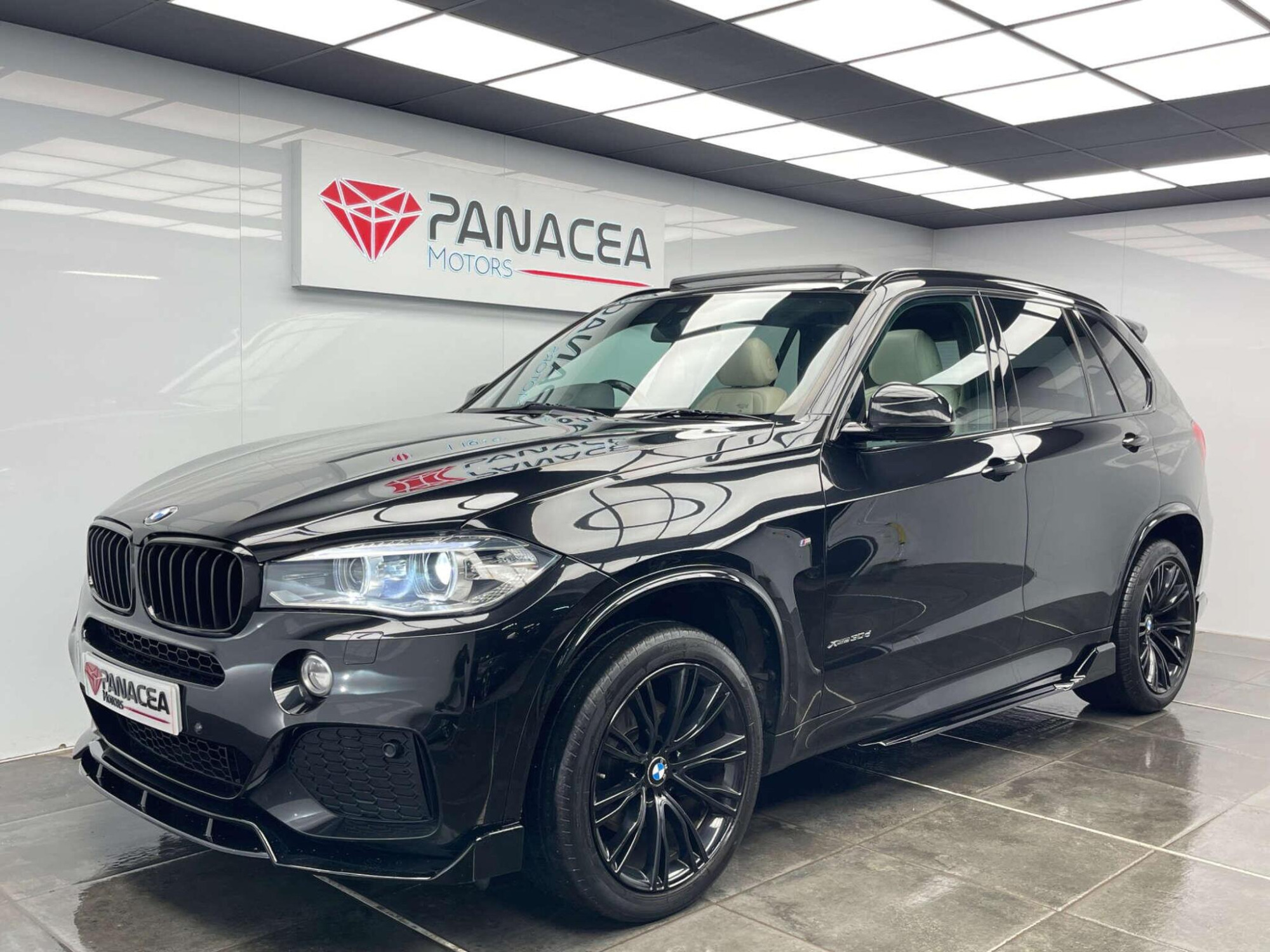 2016 BMW X5 image 36