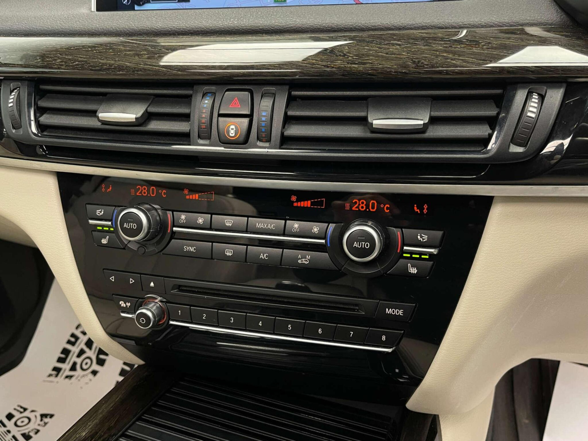 2016 BMW X5 image 26