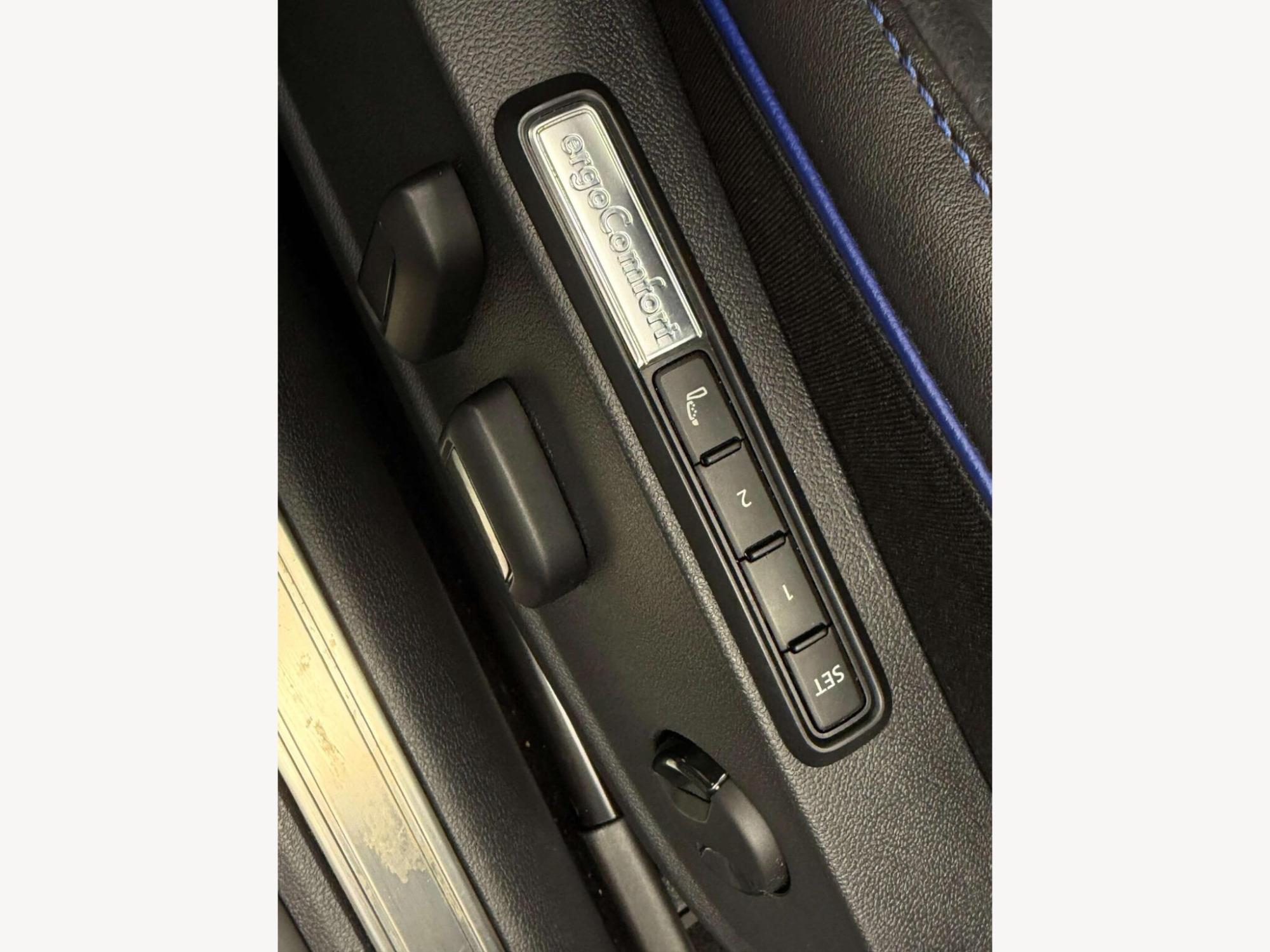 2021 Volkswagen ARTEON image 25