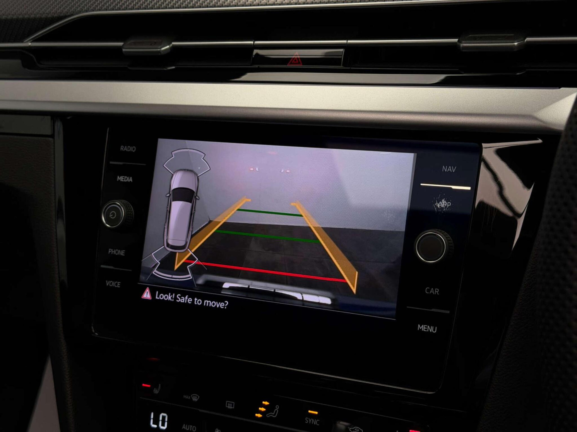 2021 Volkswagen ARTEON image 28