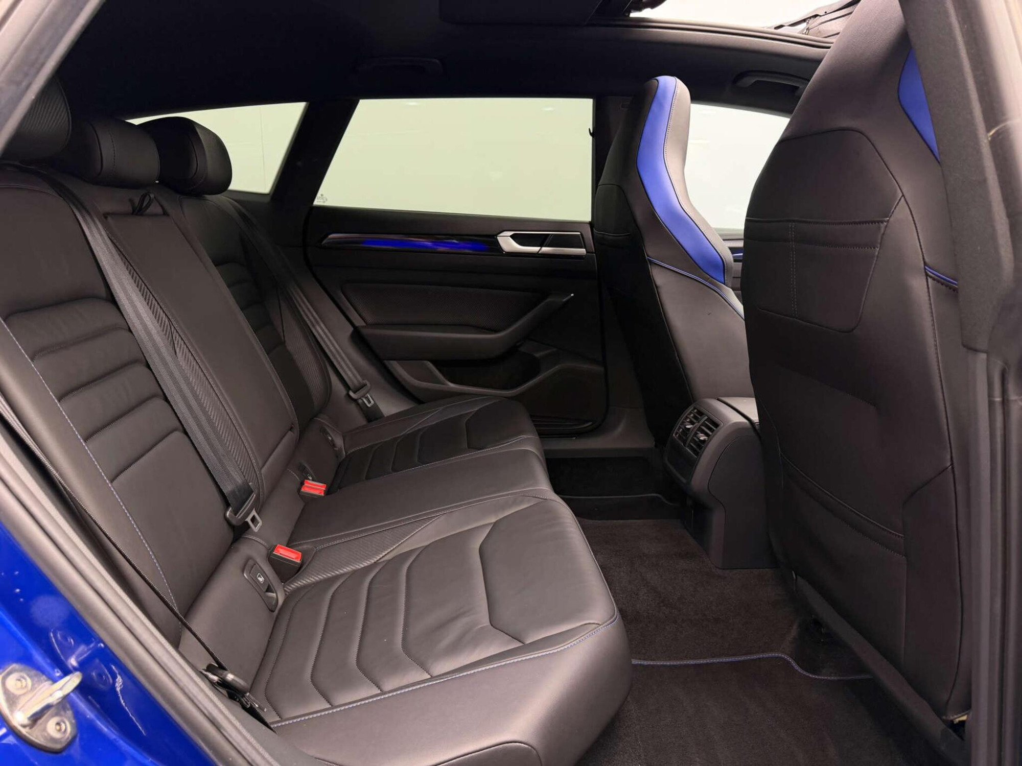 2021 Volkswagen ARTEON image 15