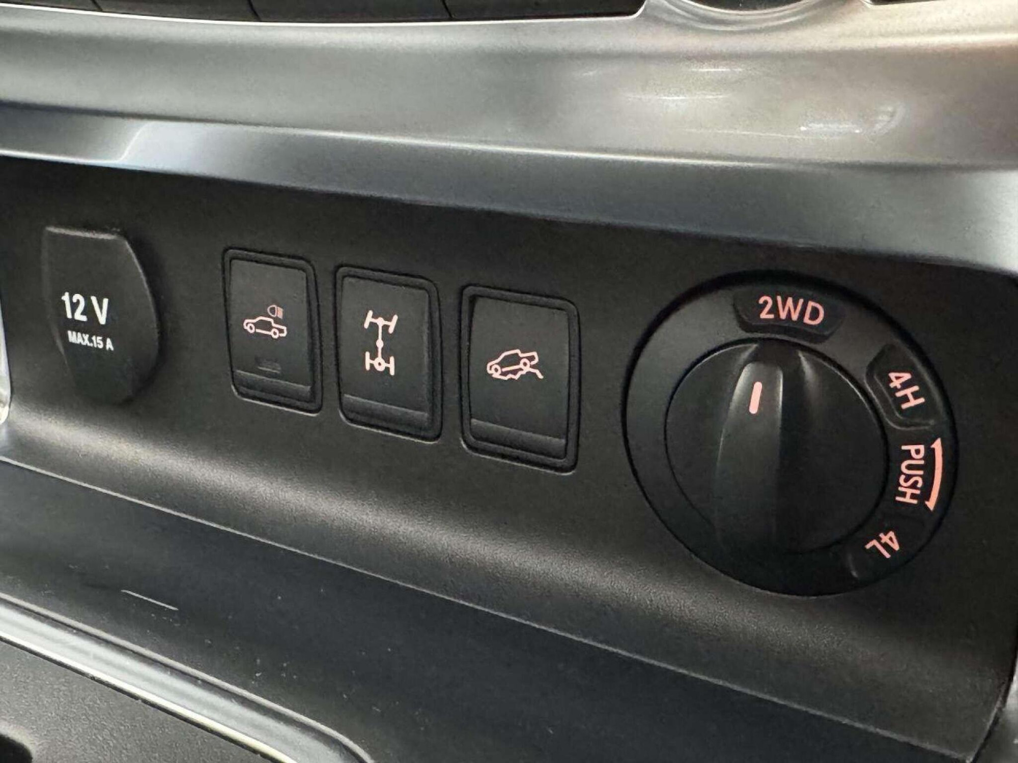 2018 Mercedes-Benz X-CLASS image 34