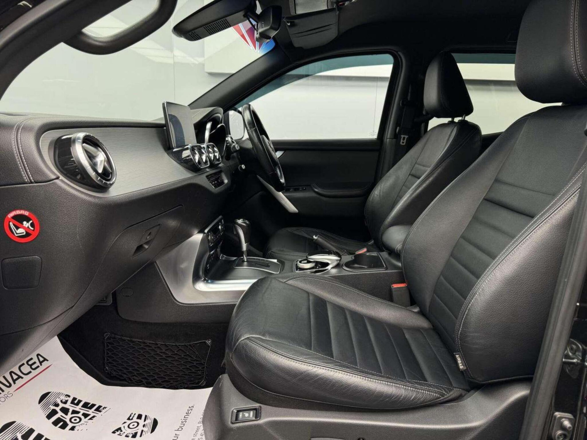 2018 Mercedes-Benz X-CLASS image 18