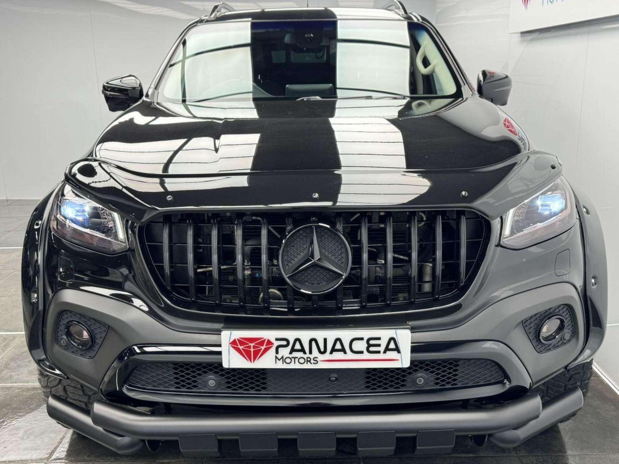 2018 Mercedes-Benz X-CLASS image 3