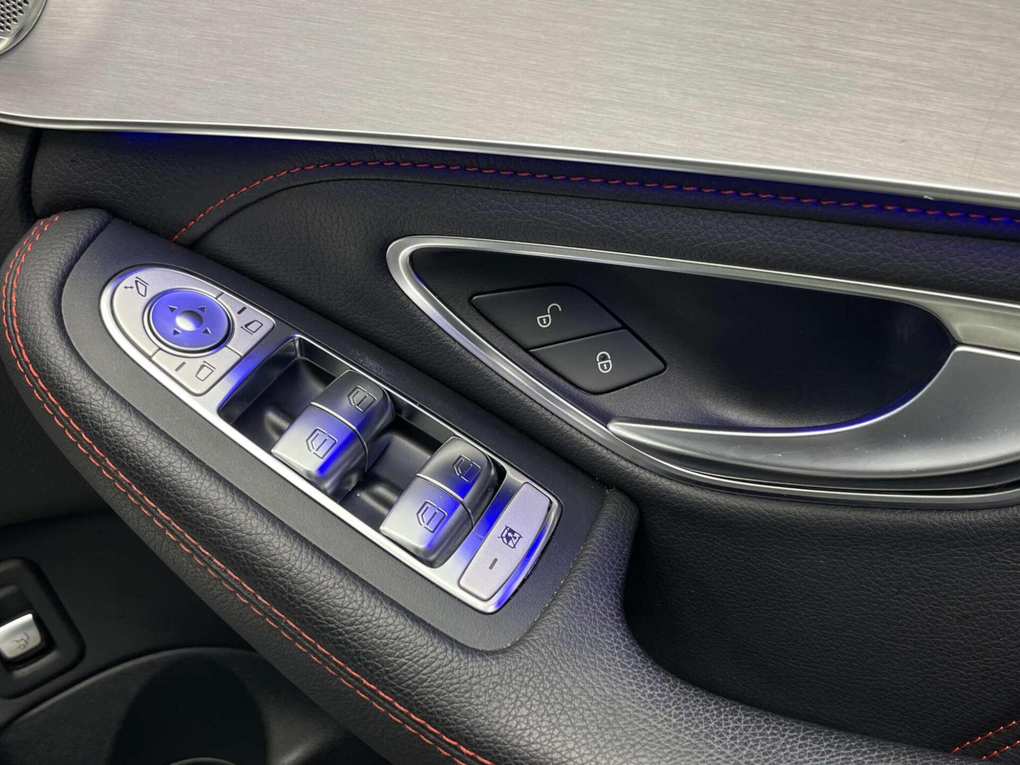 2019 Mercedes-Benz C-CLASS image 17