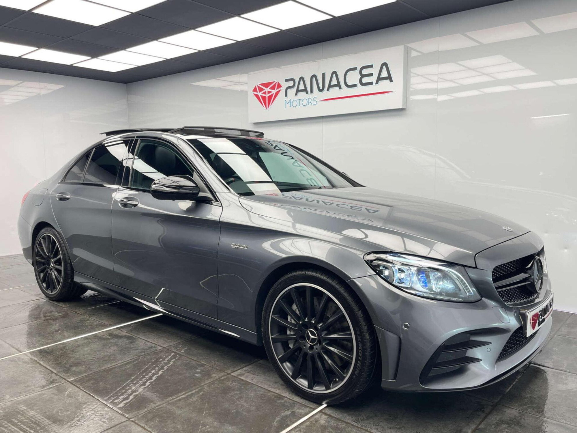 2019 Mercedes-Benz C-CLASS image 4