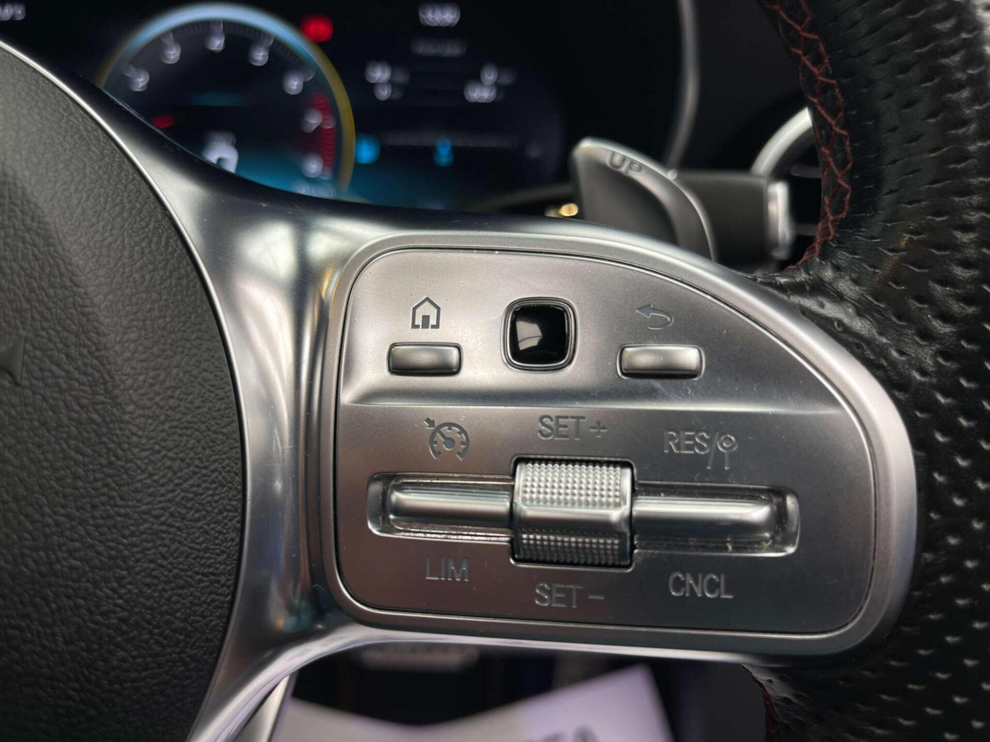2019 Mercedes-Benz C-CLASS image 19
