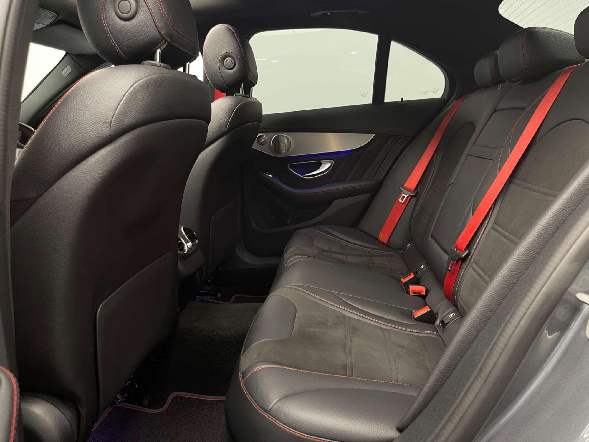 2019 Mercedes-Benz C-CLASS image 40