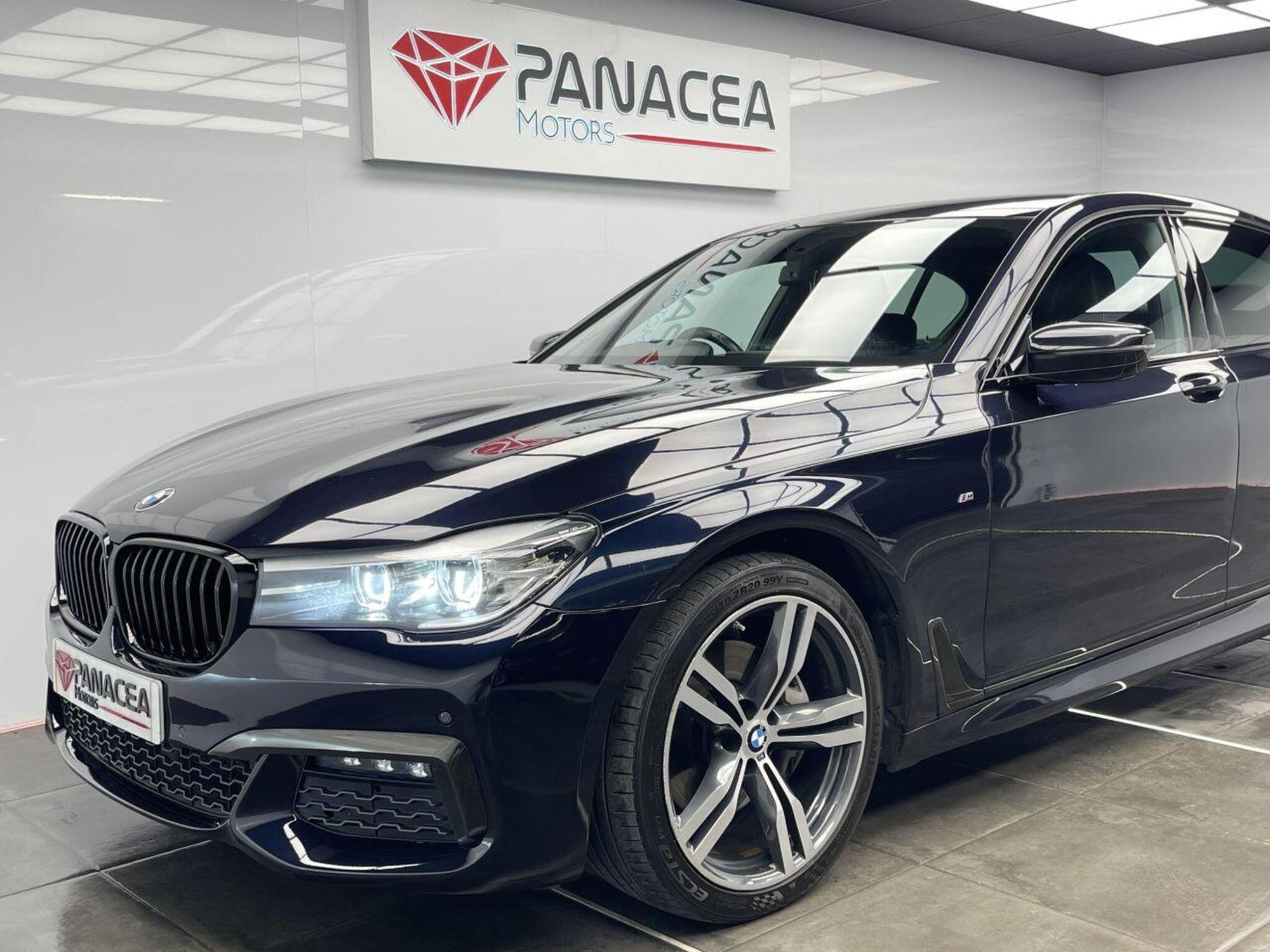 2018 BMW 7 SERIES image 8