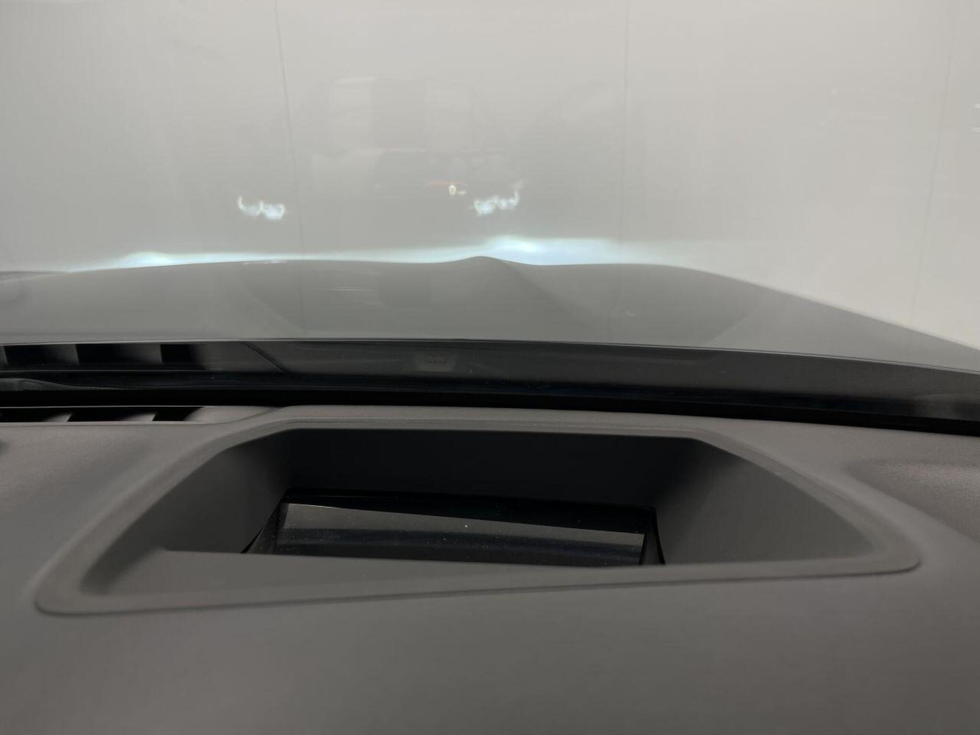 2018 BMW 7 SERIES image 10