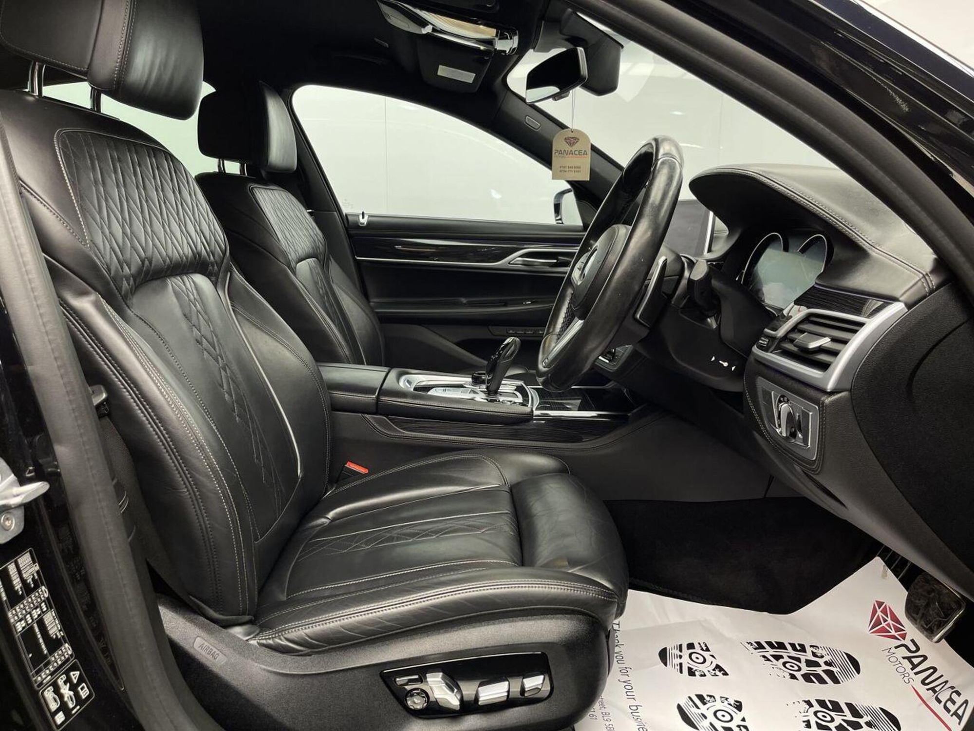 2018 BMW 7 SERIES image 11