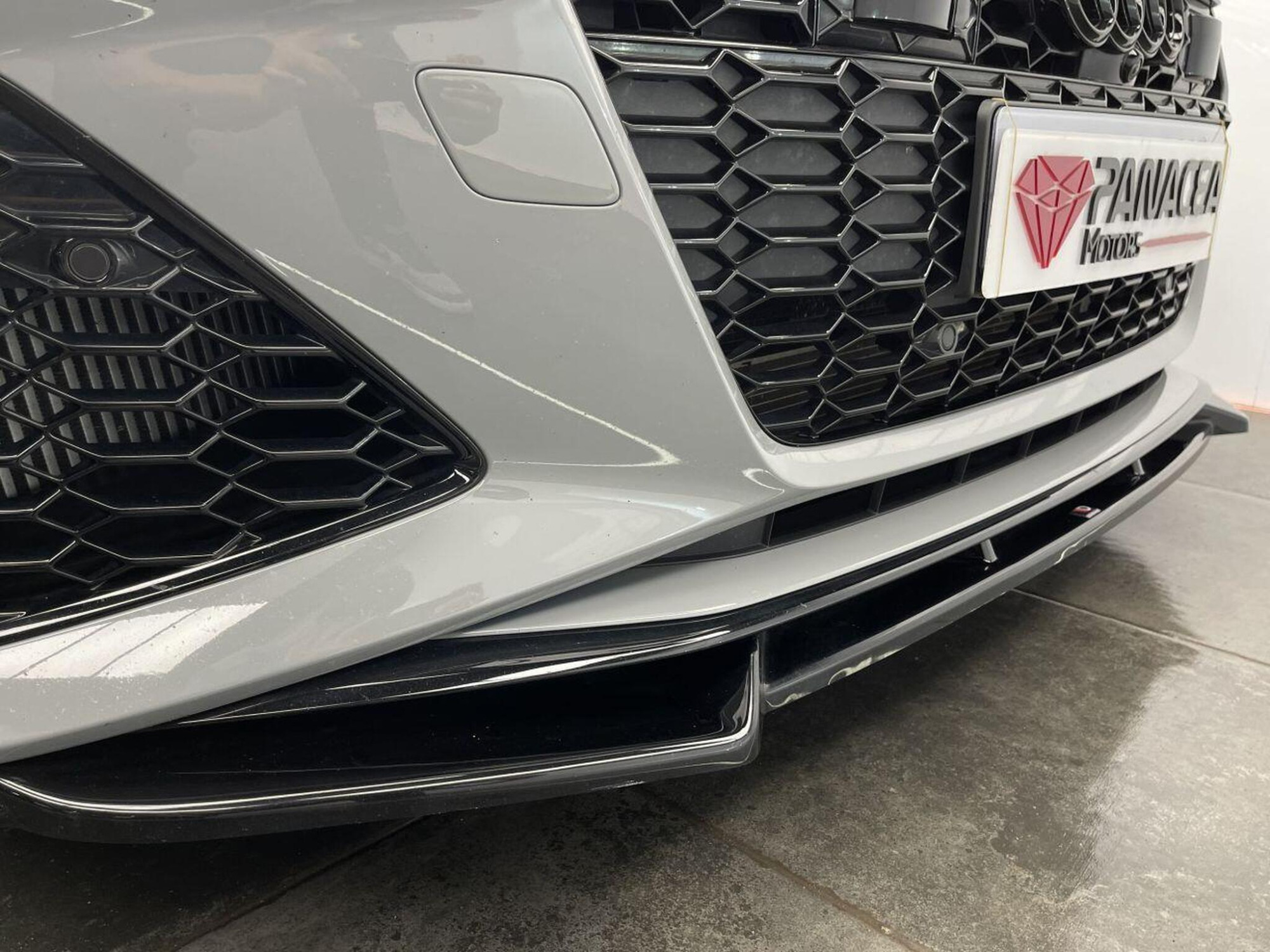 2021 Audi RS6 AVANT image 11